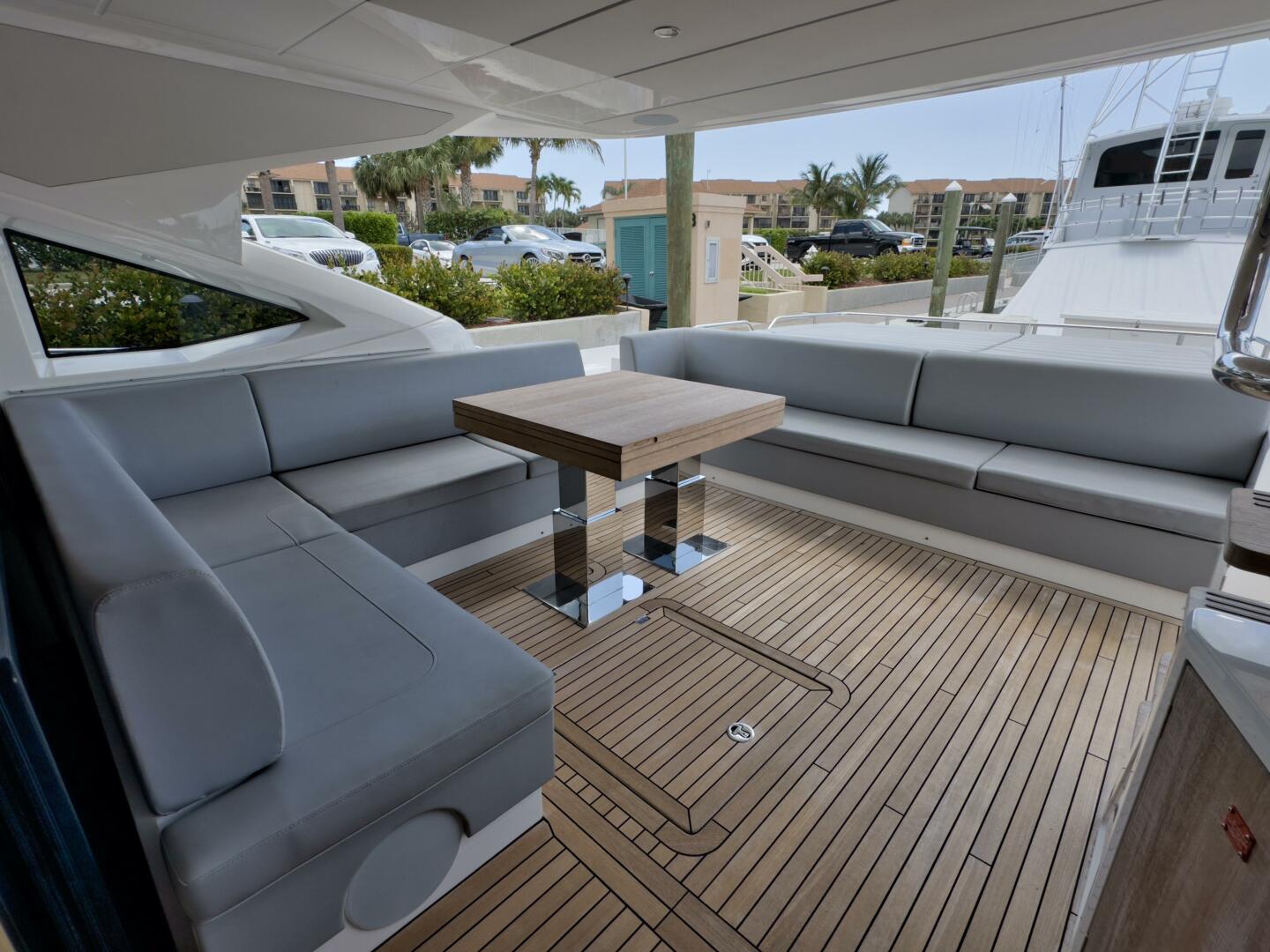 74ft Sunseeker Yacht For Sale