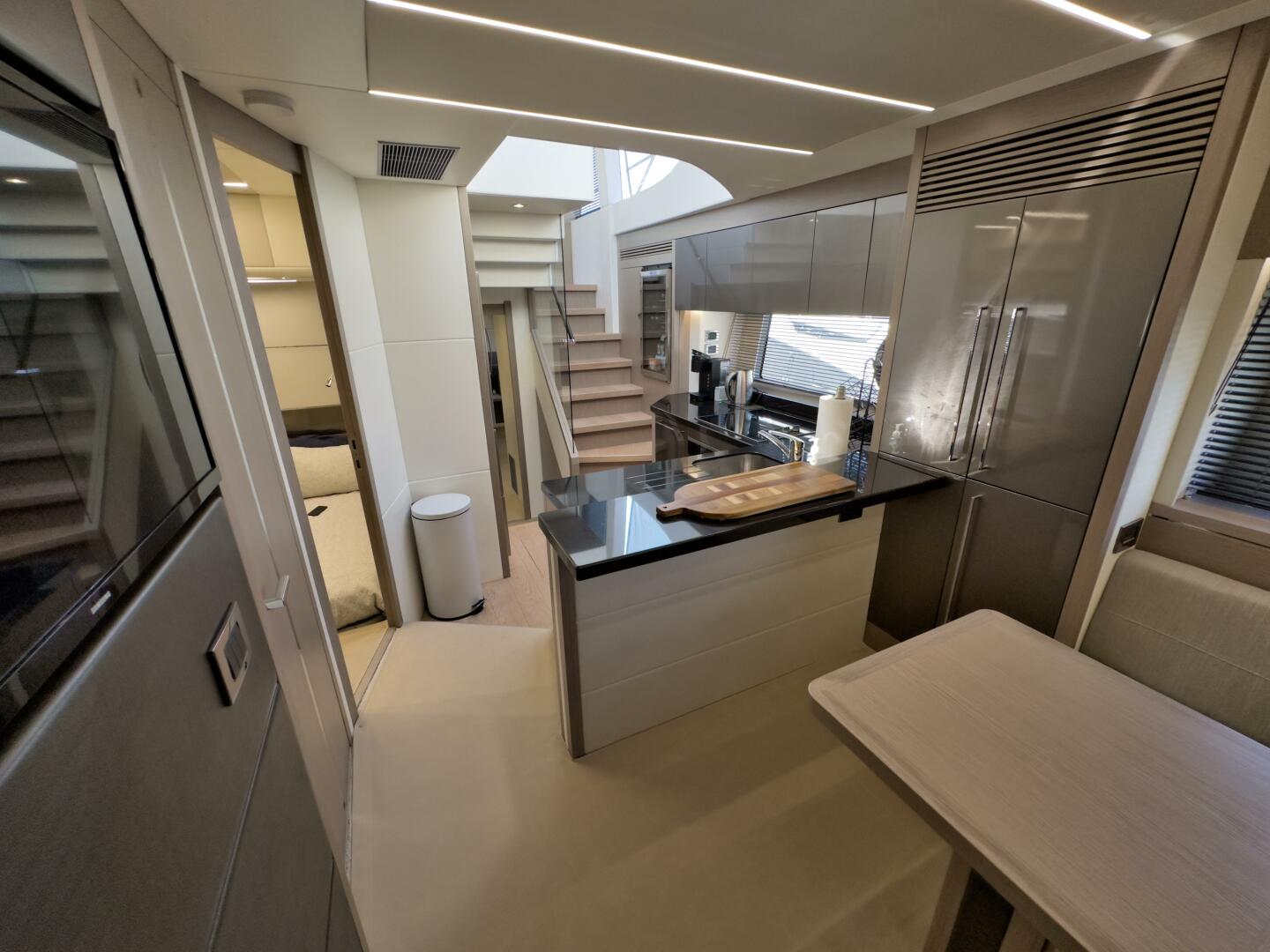 74ft Sunseeker Yacht For Sale
