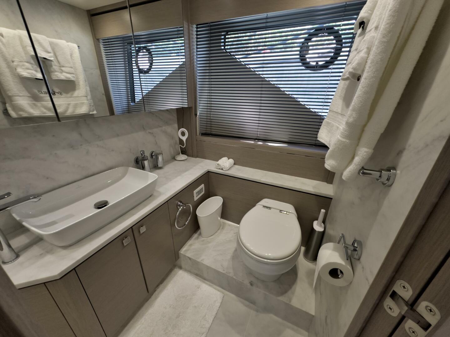 74ft Sunseeker Yacht For Sale
