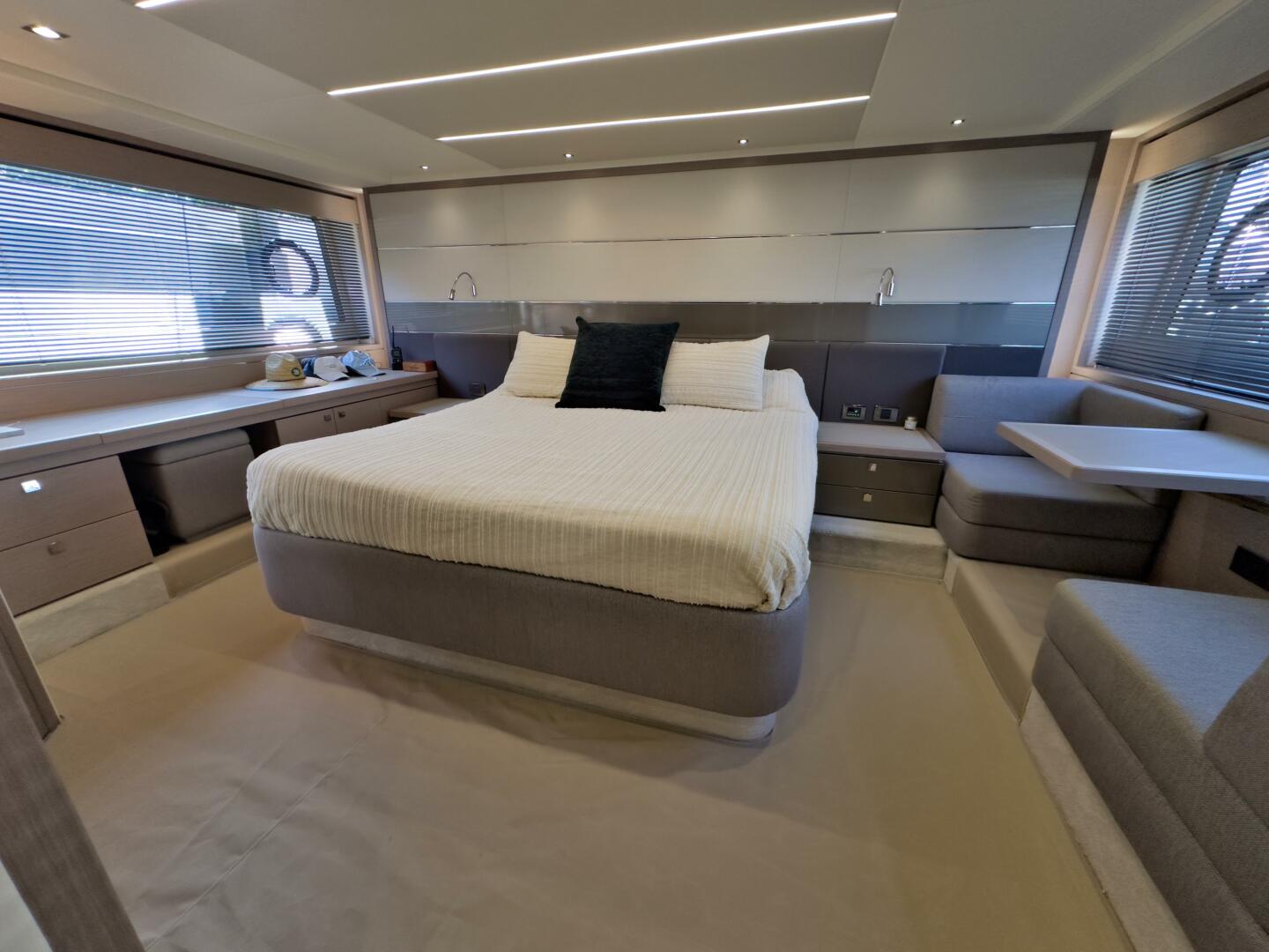 74ft Sunseeker Yacht For Sale