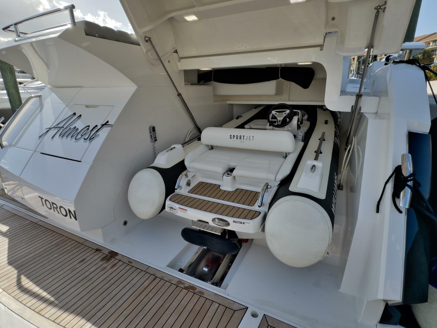 74ft Sunseeker Yacht For Sale