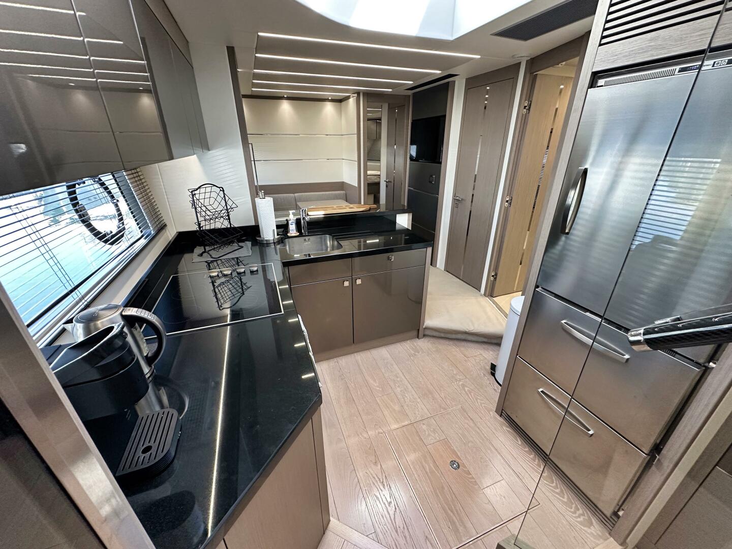 74ft Sunseeker Yacht For Sale