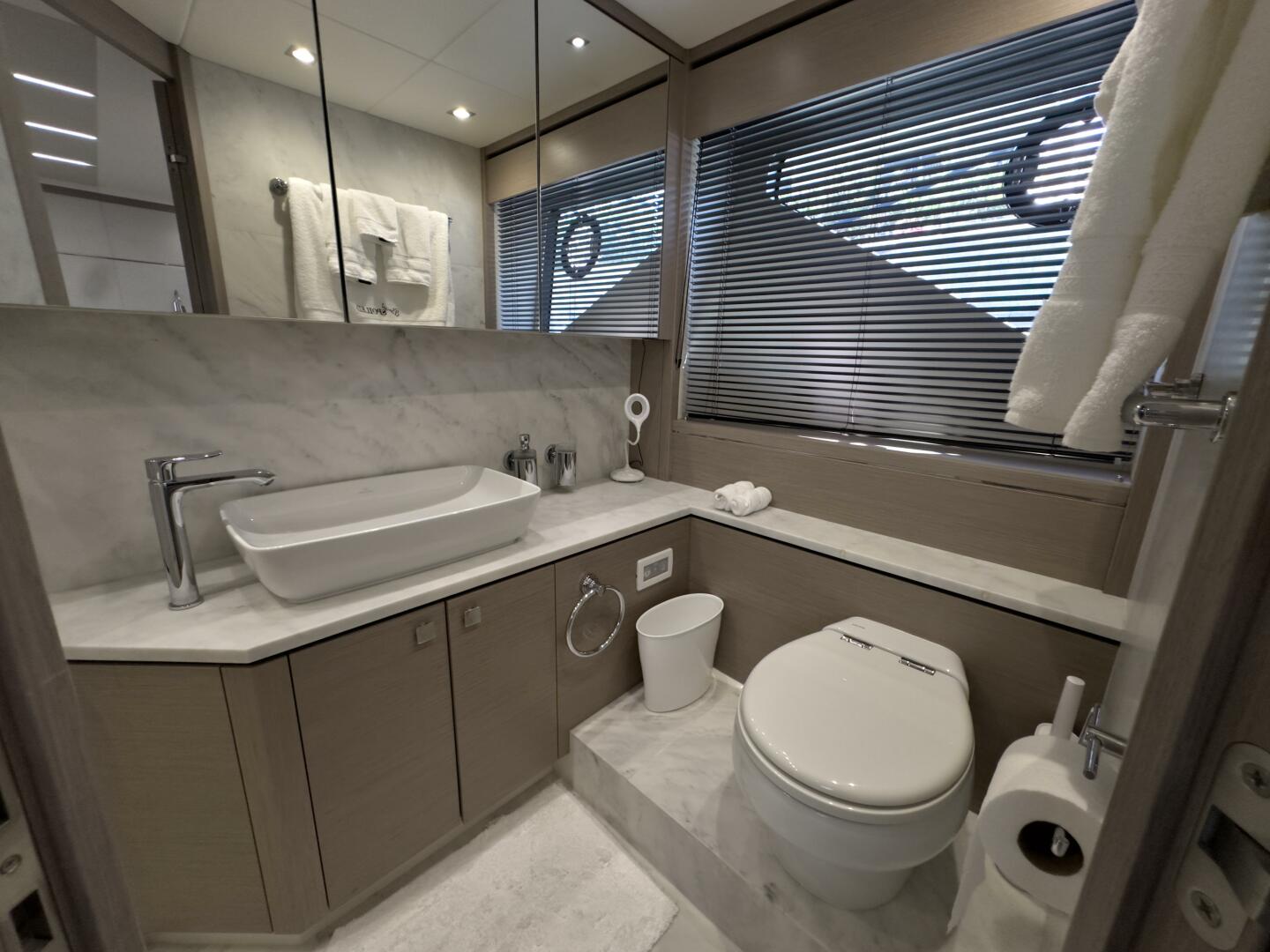 74ft Sunseeker Yacht For Sale