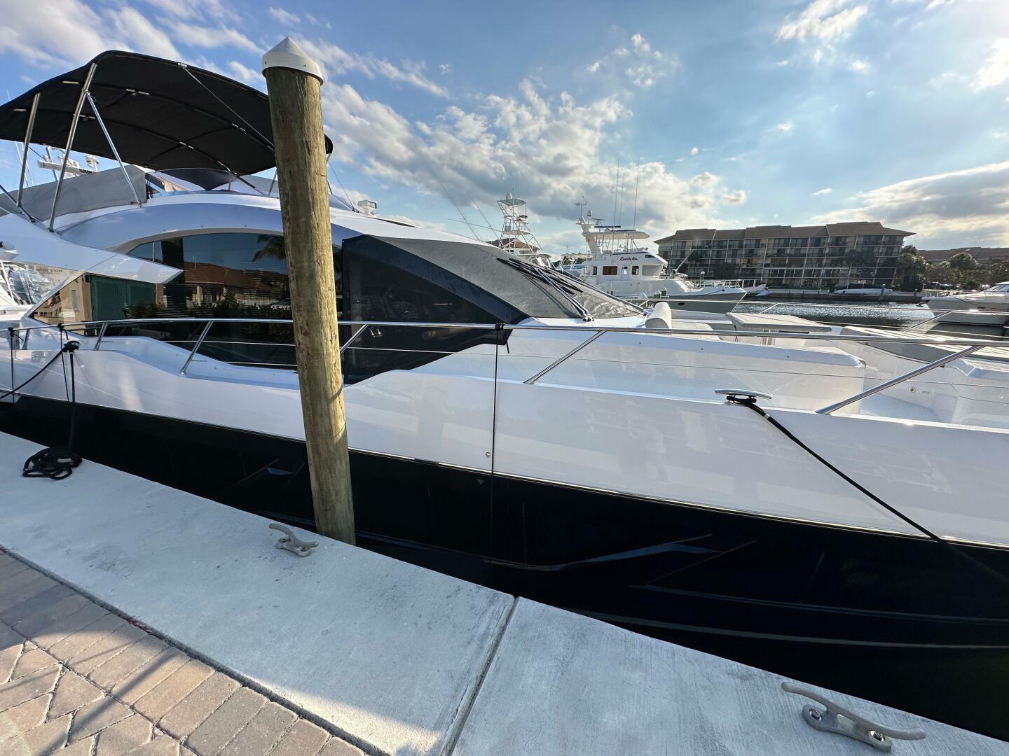 74ft Sunseeker Yacht For Sale