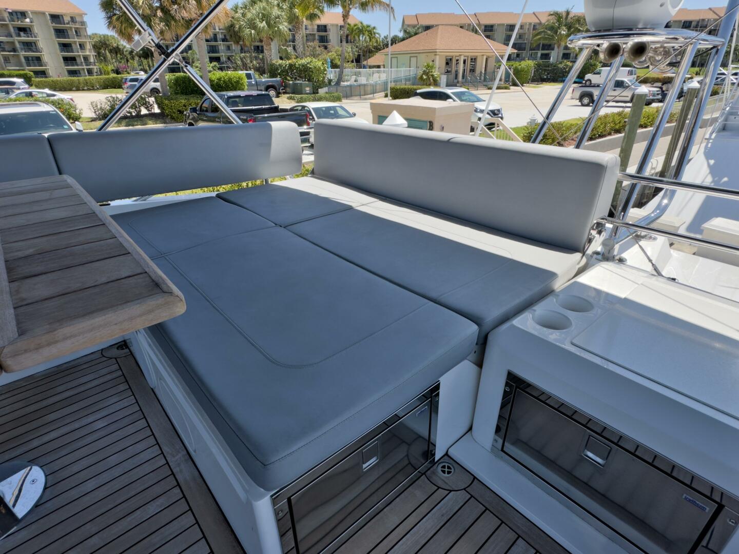 74ft Sunseeker Yacht For Sale