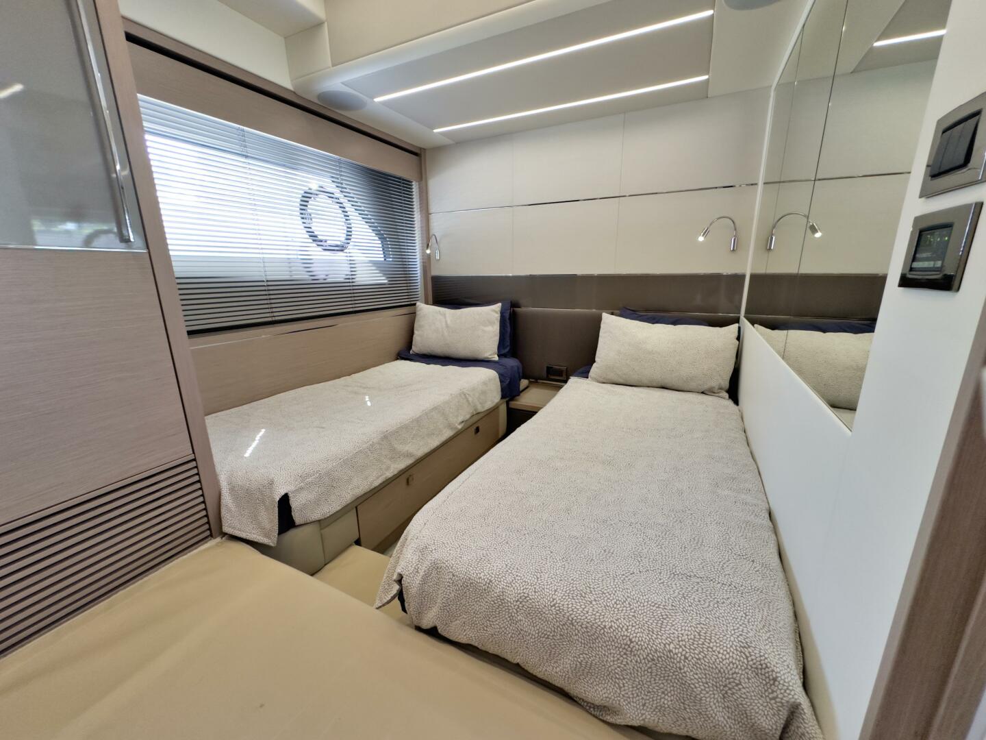 74ft Sunseeker Yacht For Sale