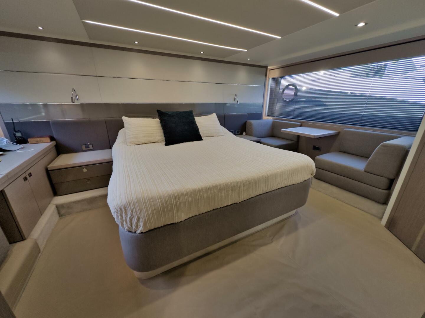 74ft Sunseeker Yacht For Sale
