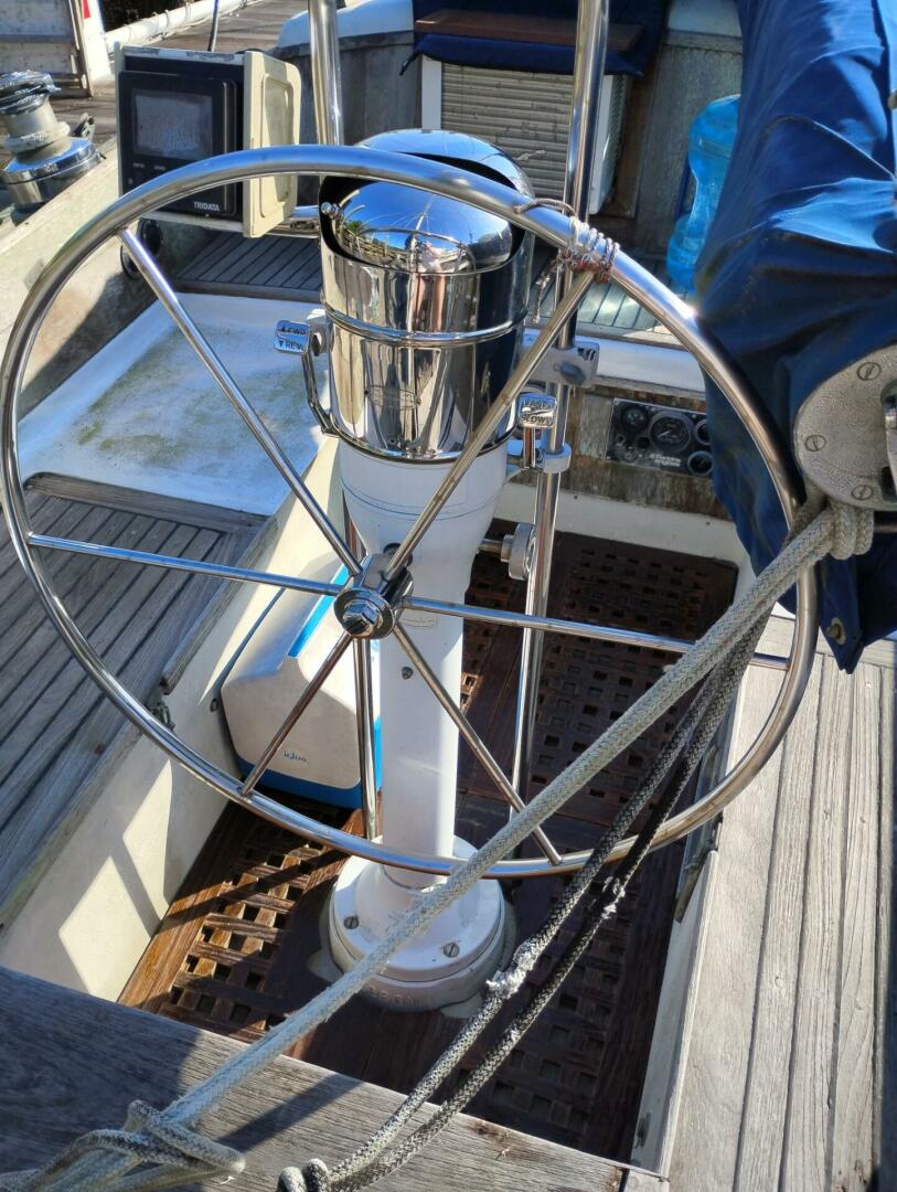 41ft Cheoy Lee Yacht For Sale
