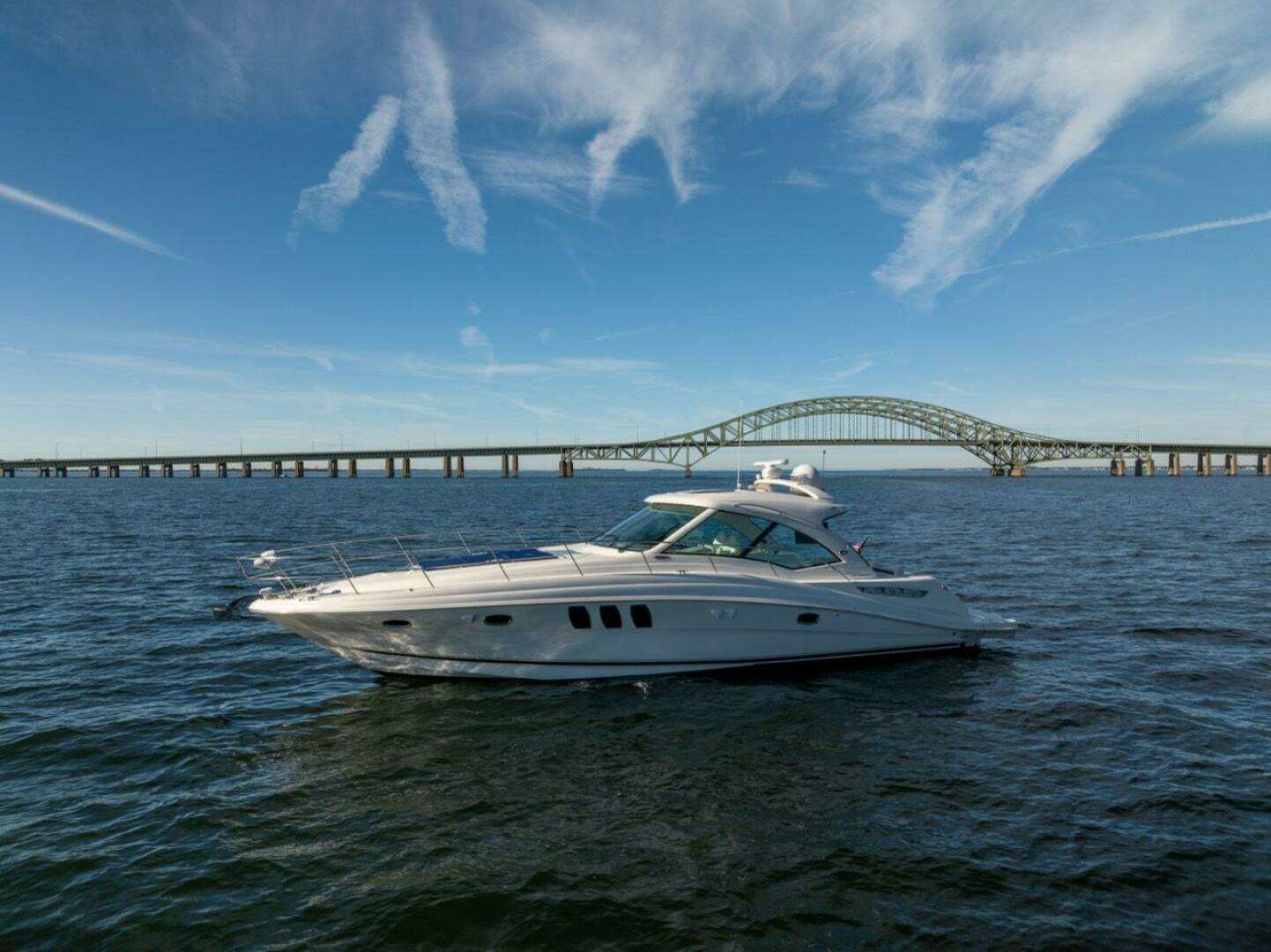 2010 Sea Ray Sundancer 500 Yacht For Sale in Huntington NY 2010 Sea Ray Sundancer 500 Yacht For Sale in Huntington NY