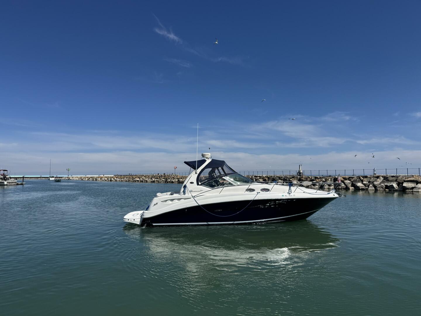 35ft Sea Ray Yacht For Sale