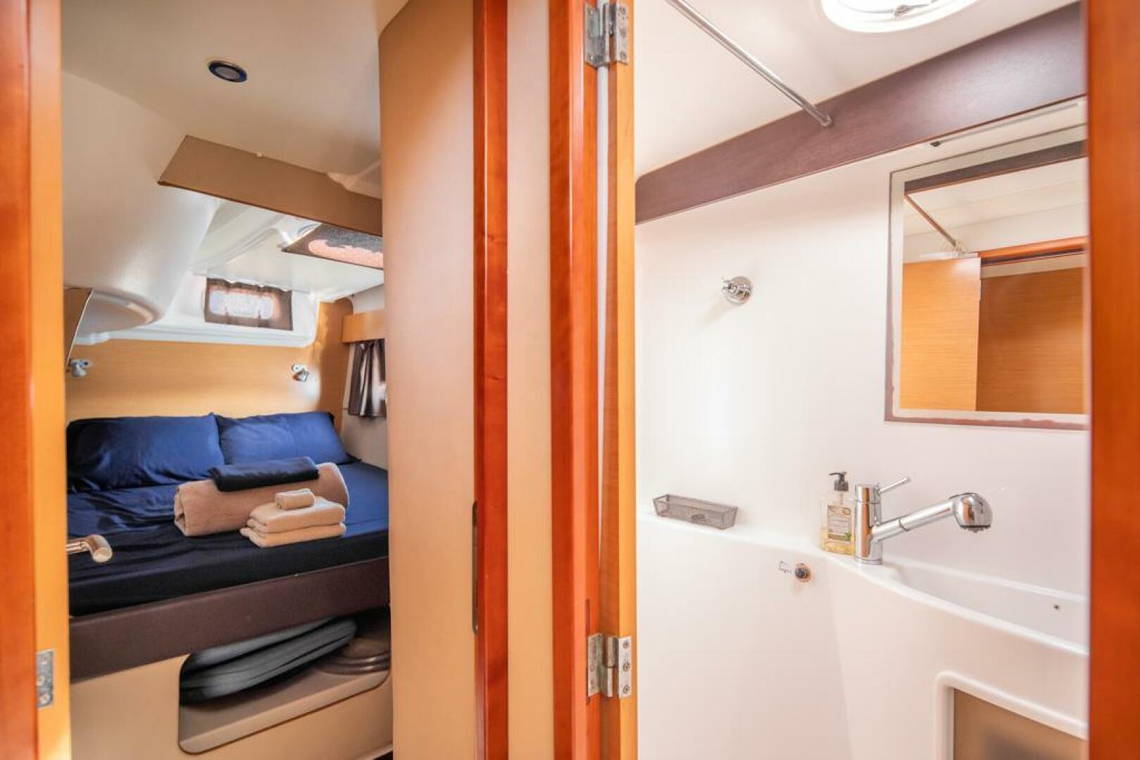 2013-fountaine-pajot-lipari-41-sail-9777124-977579460-0-3004