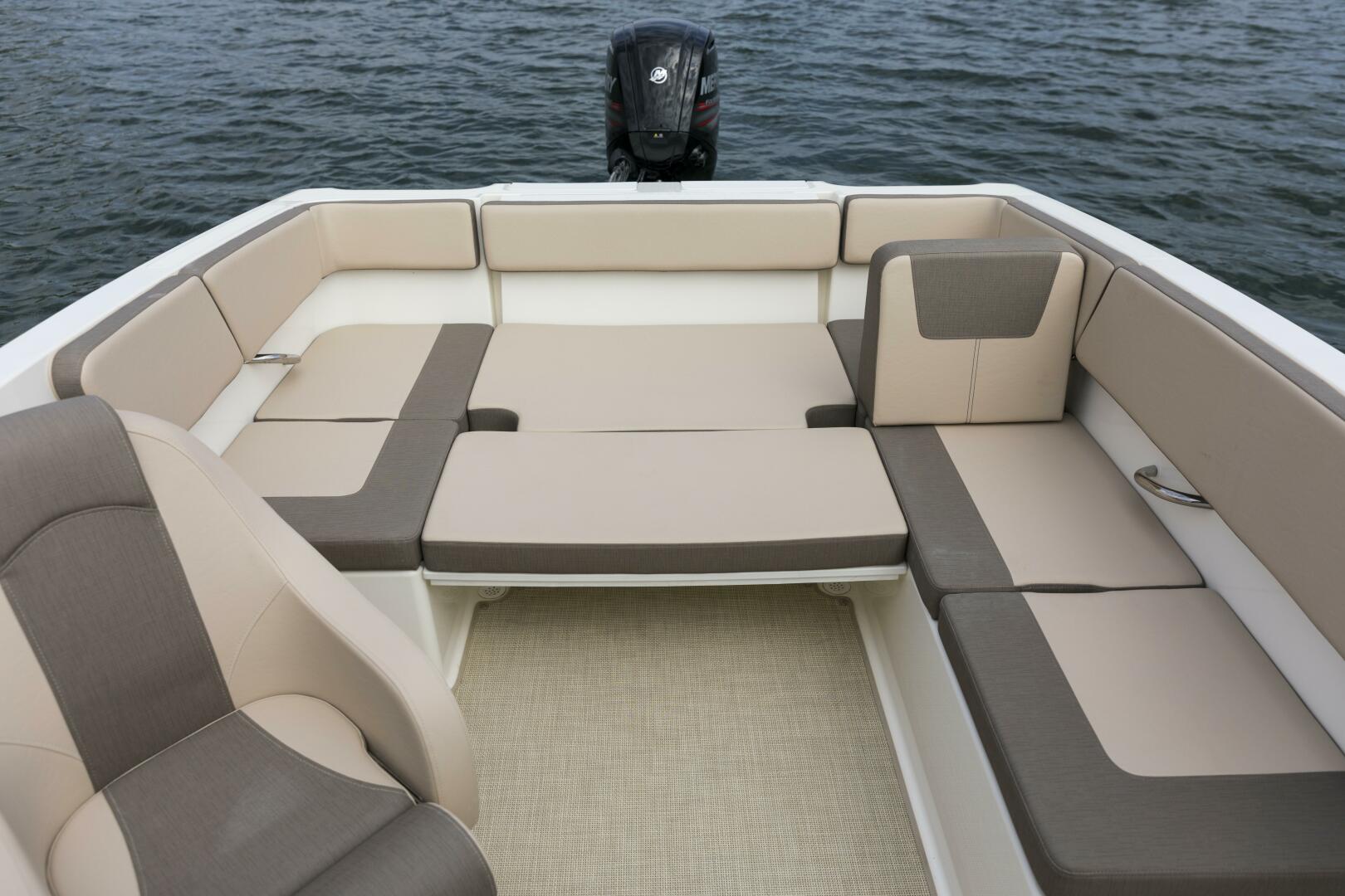 19ft Bayliner Yacht For Sale