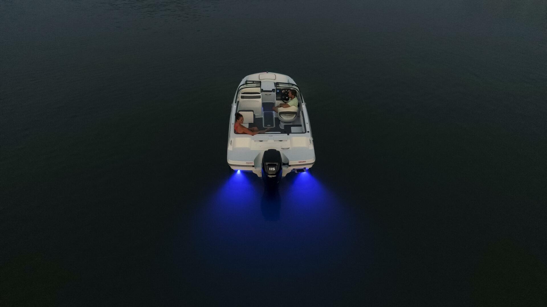 19ft Bayliner Yacht For Sale