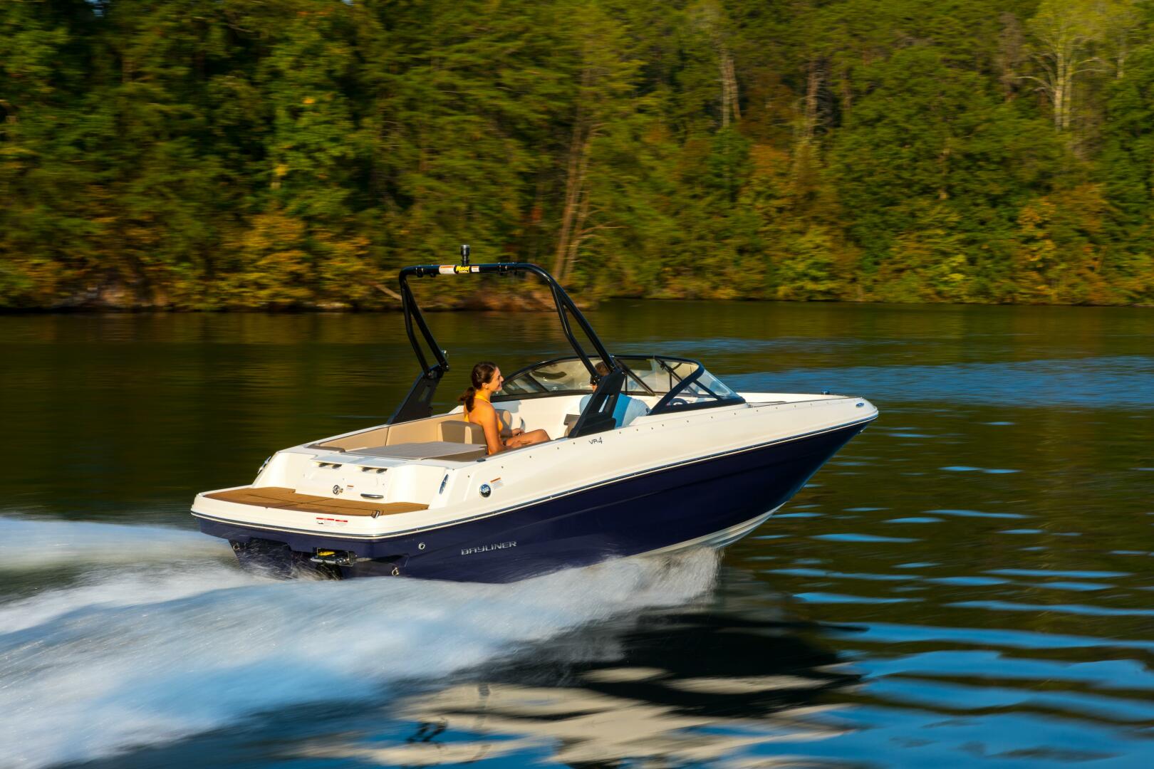 19ft Bayliner Yacht For Sale