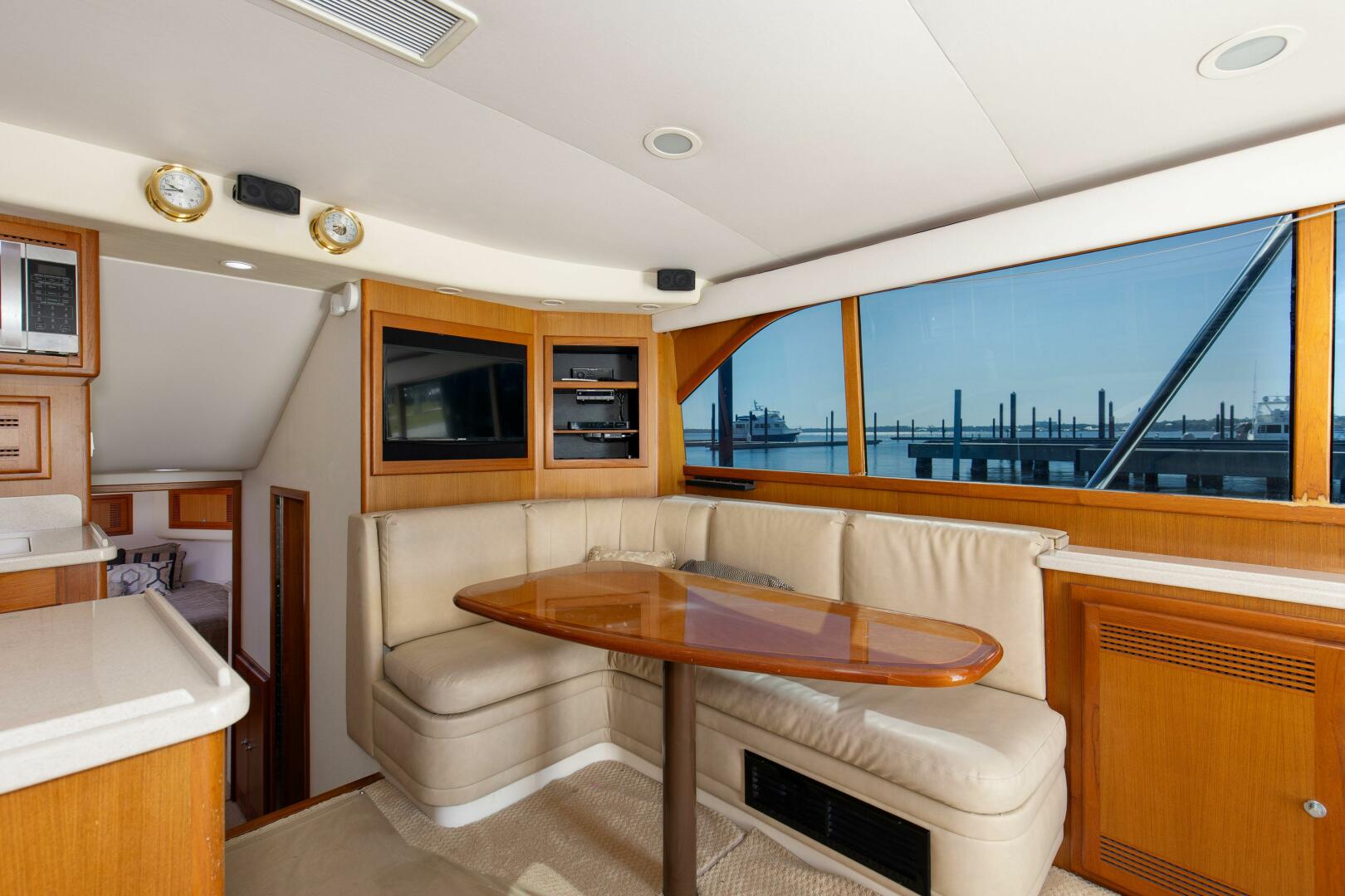 Cabo 47 Sea Magic - Interior Dinette