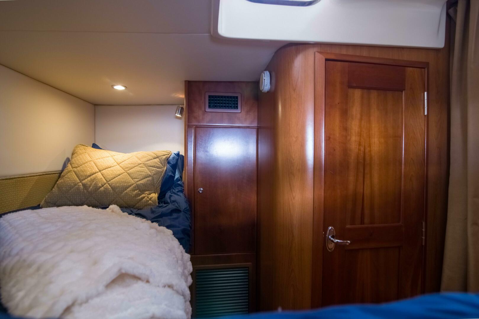 Date Night Keeping It Reel 37ft Luhrs Yacht For Sale