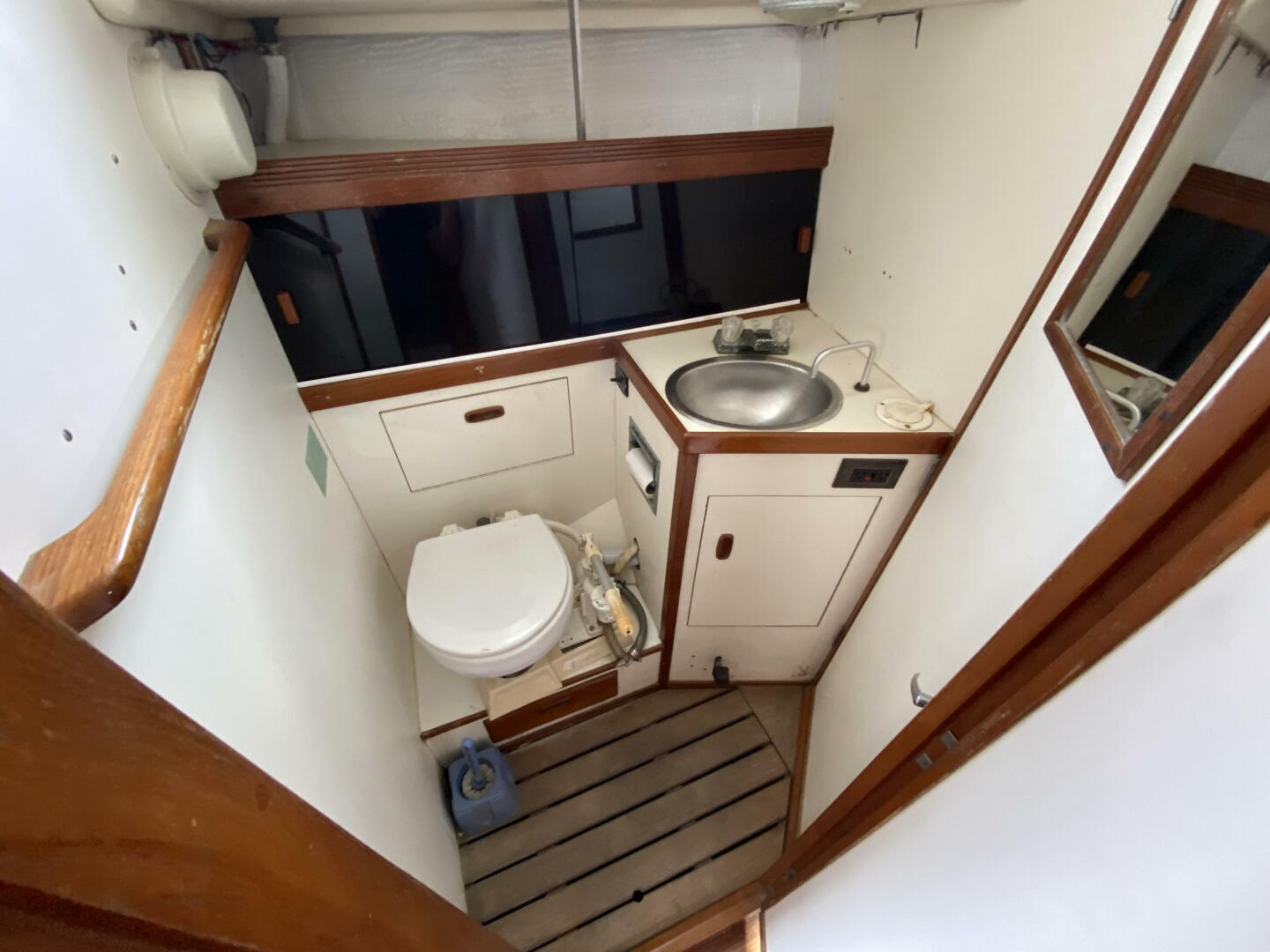 Windsprint 36ft Sabre Yacht For Sale