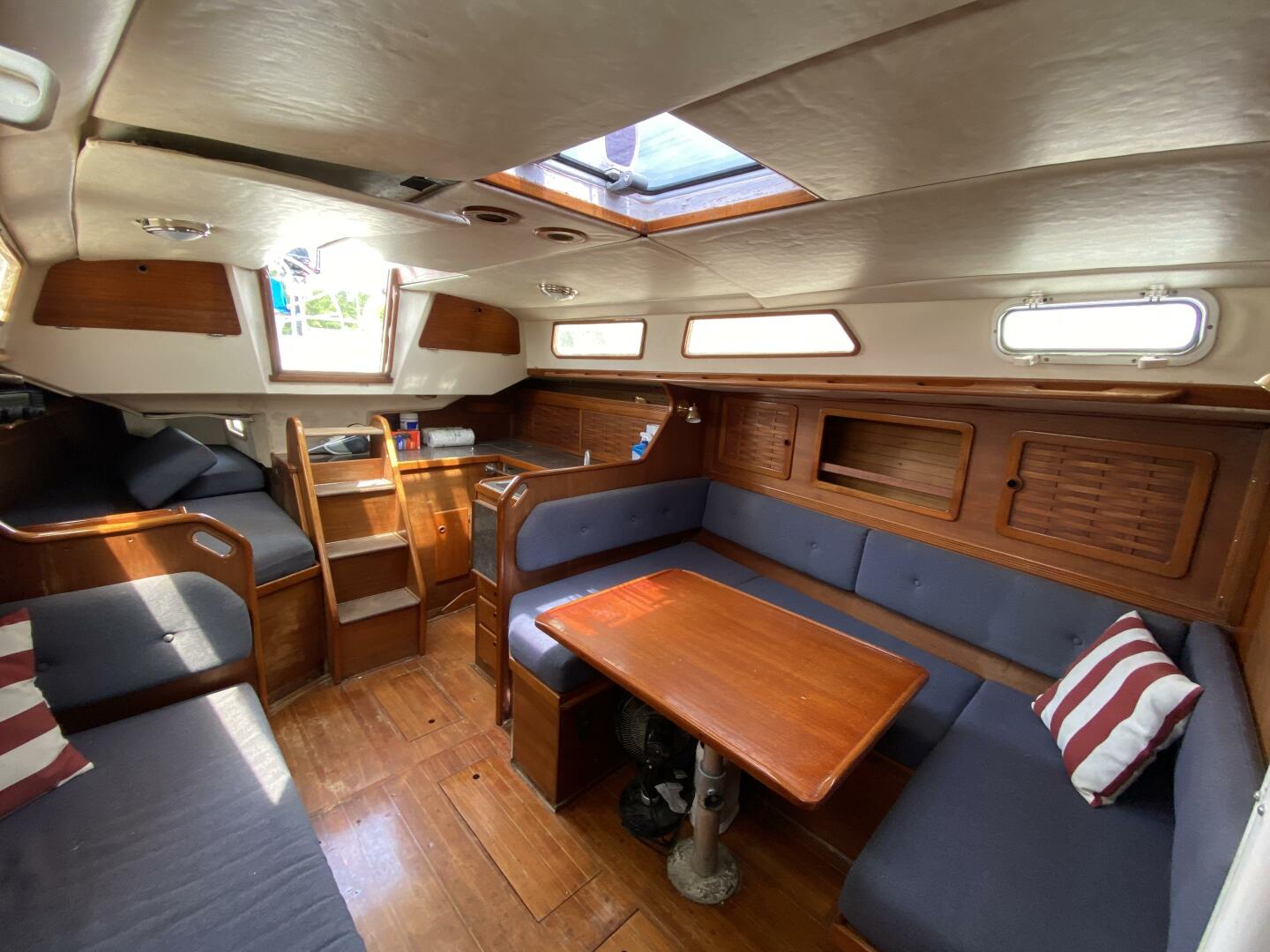Windsprint 36ft Sabre Yacht For Sale