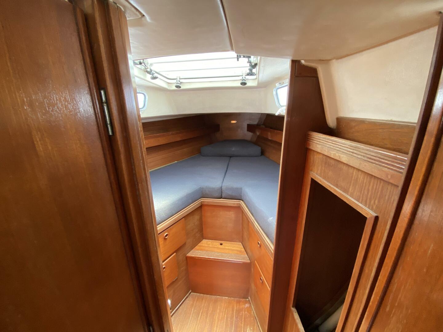 Windsprint 36ft Sabre Yacht For Sale