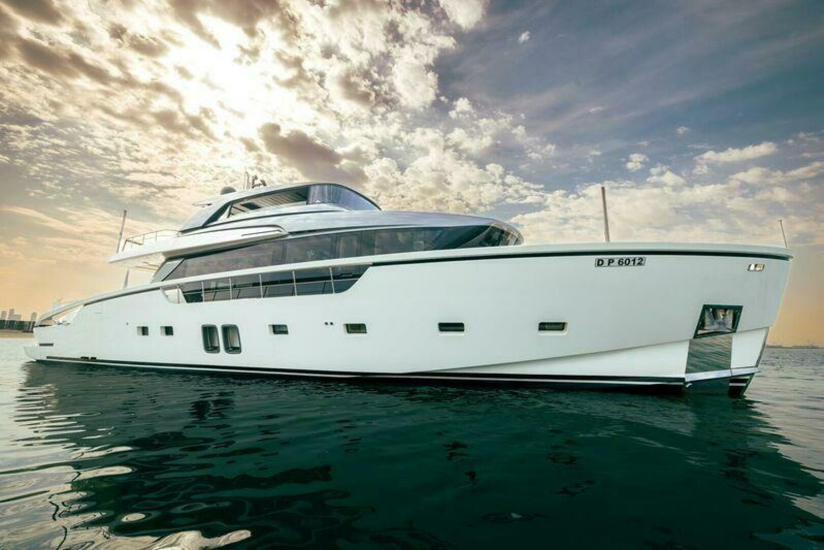 88ft Sanlorenzo Yacht For Sale
