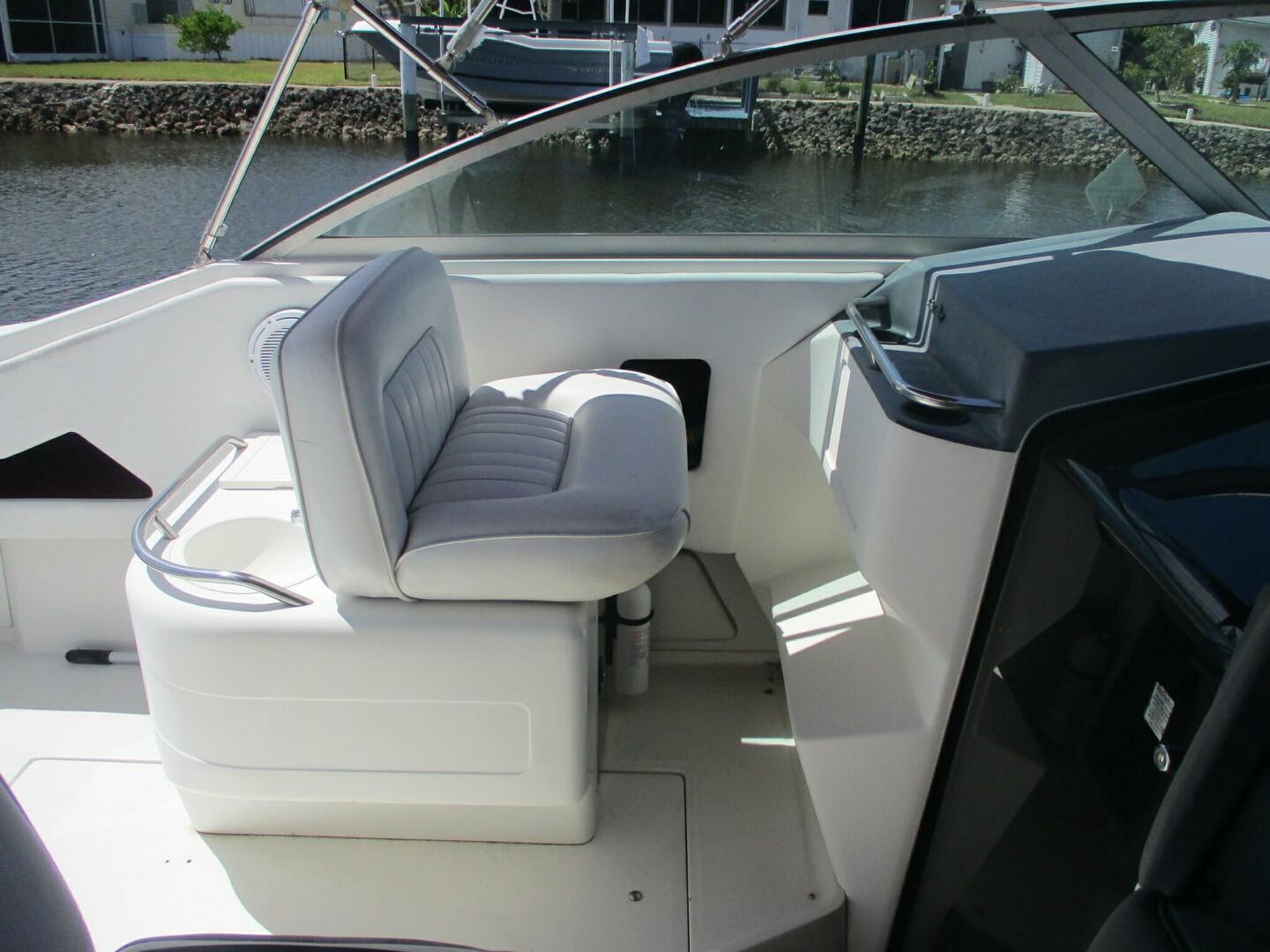 35ft Sea Ray Yacht For Sale
