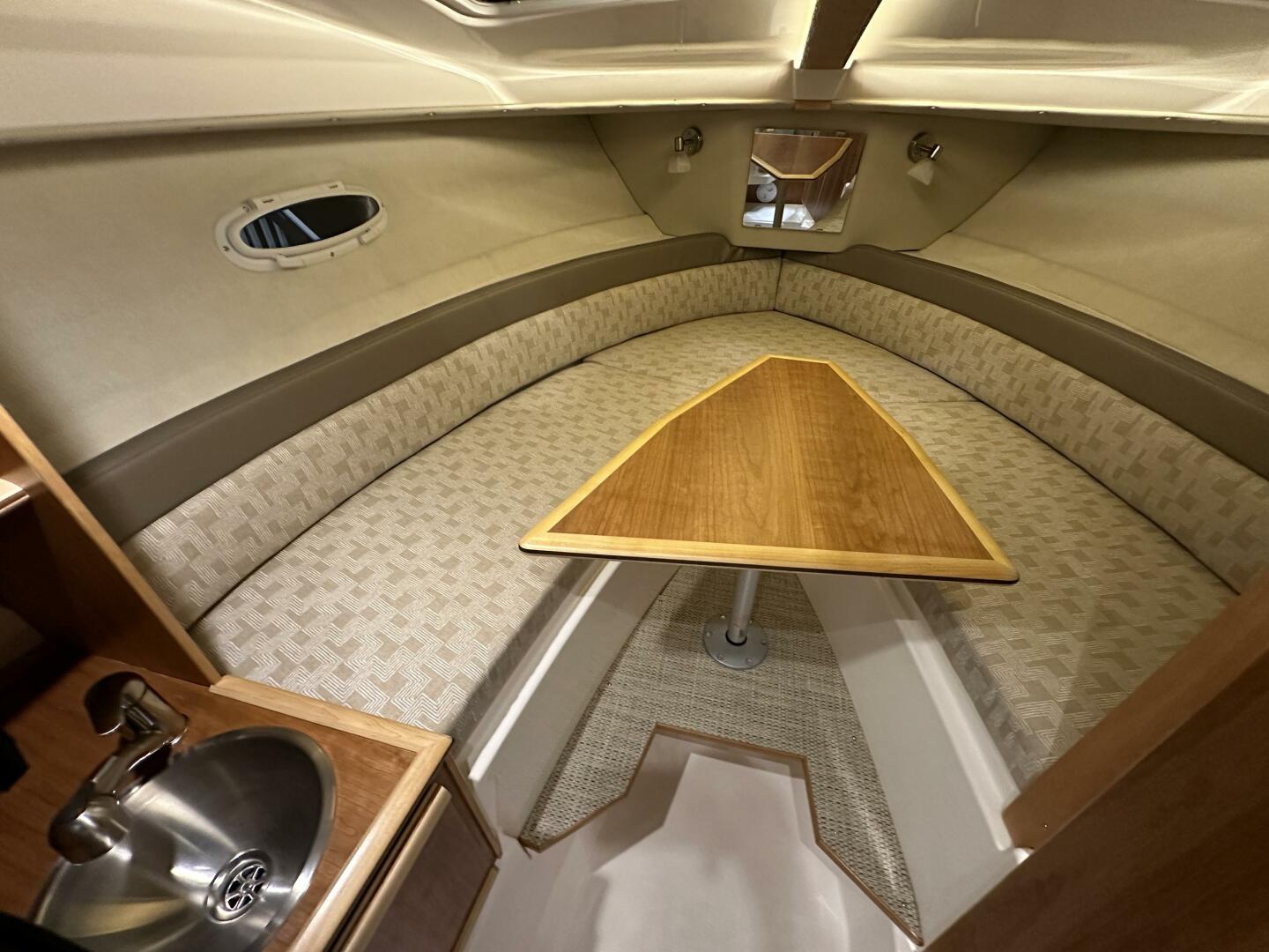 25ft Cutwater Yacht For Sale