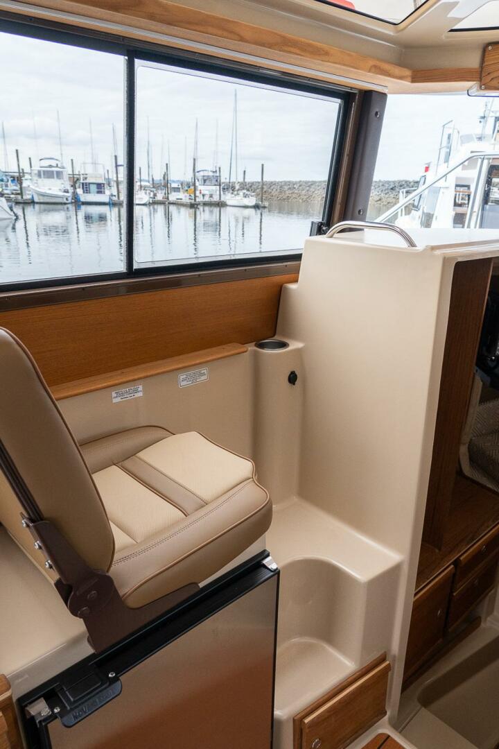27ft Ranger Tugs Yacht For Sale