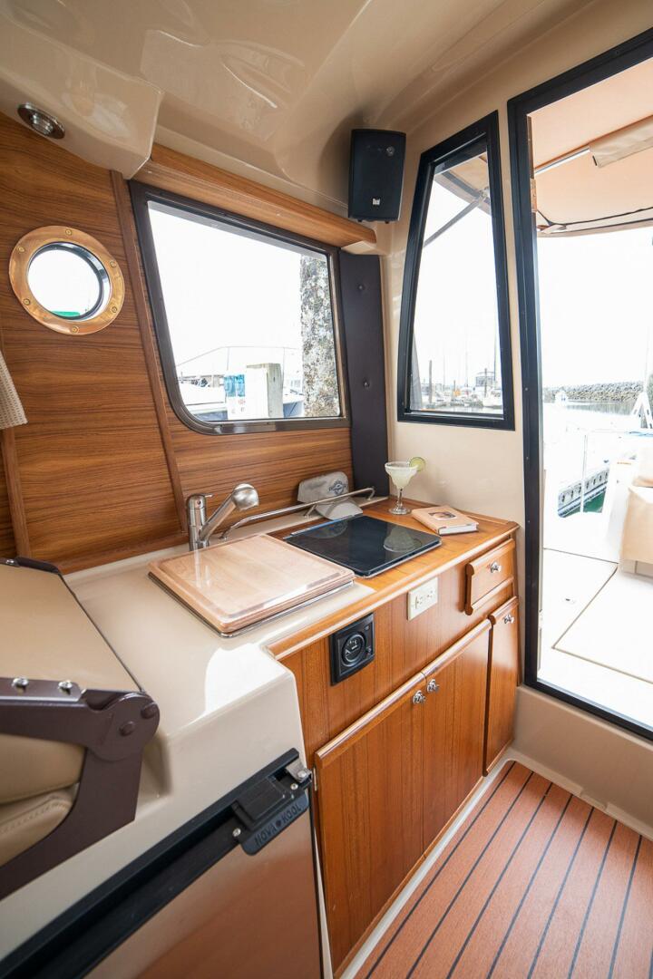 23ft Ranger Tugs Yacht For Sale