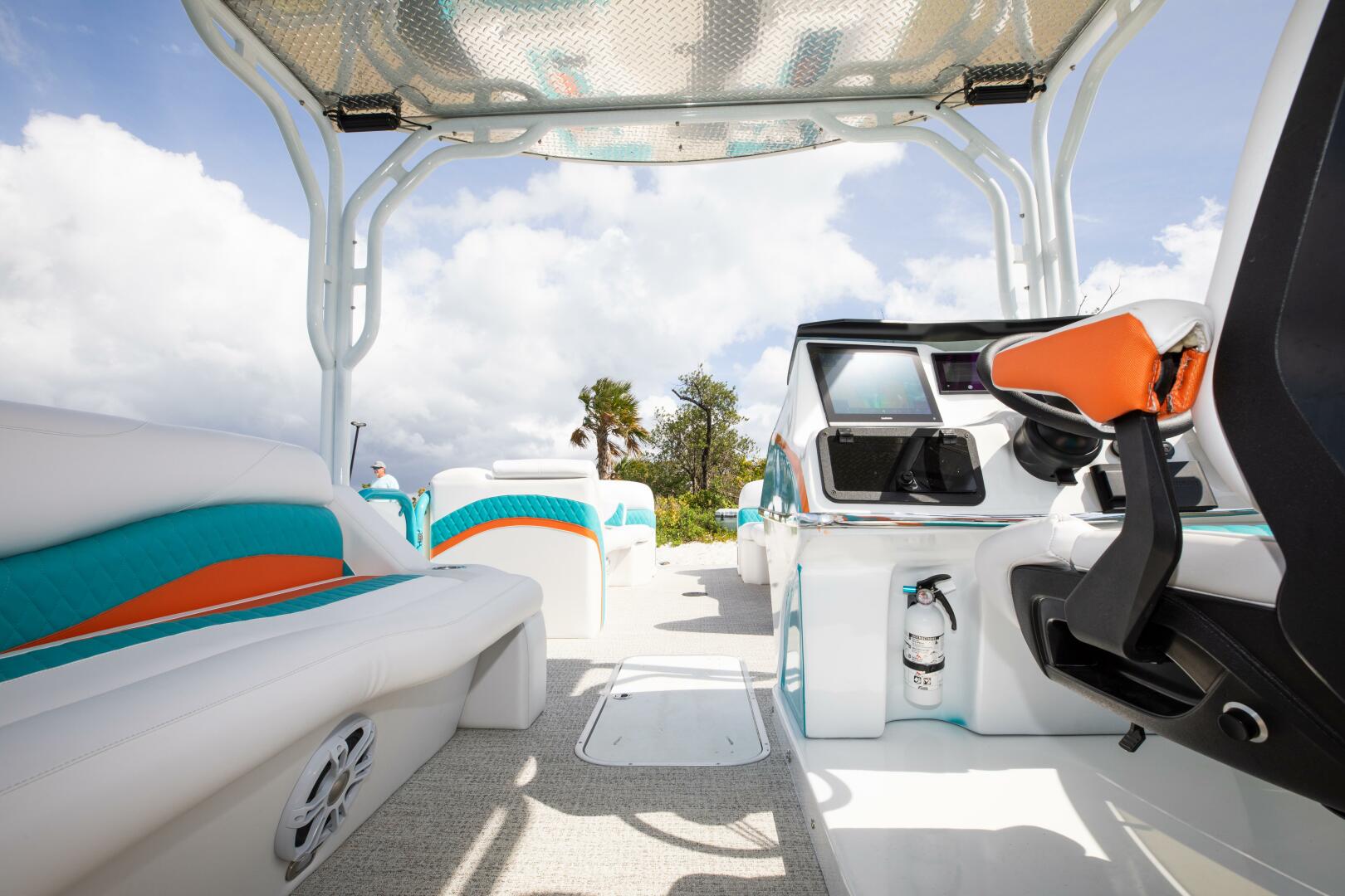 26ft Aloha Pontoon Yacht For Sale