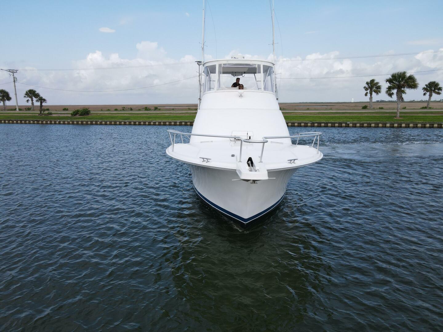 2005 Luhrs 41 Convertible 