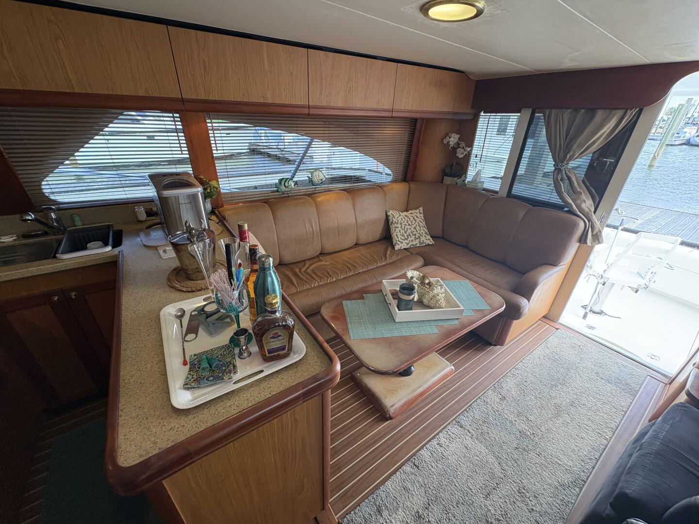 2005 Luhrs 41 Convertible 