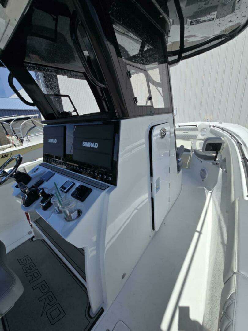 Sea Pro 32 DLX Offshore Yacht For Sale