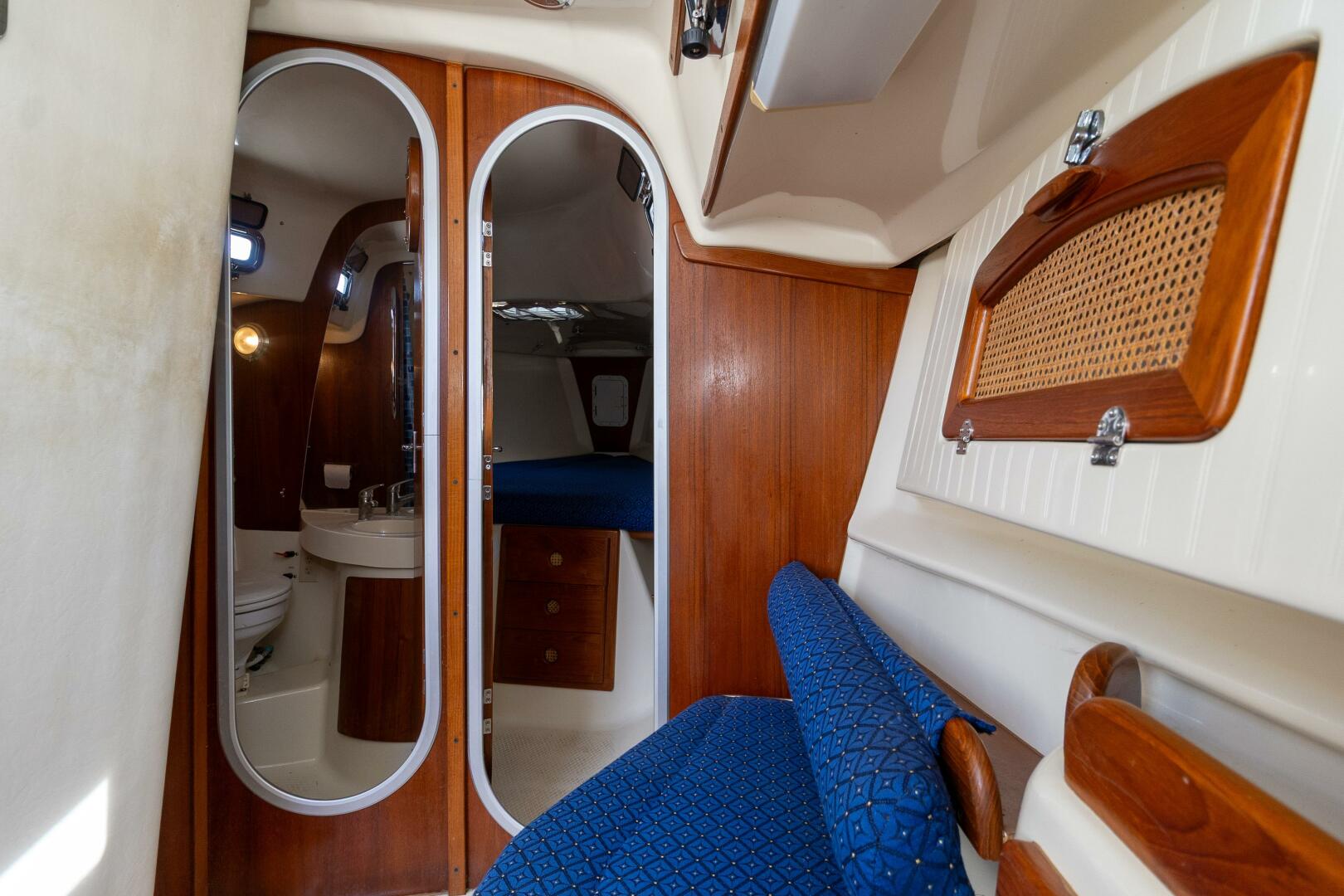 Southern Comfort 32ft Hake   Seaward Yacht For Sale