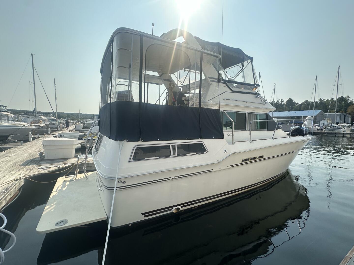 36ft Sea Ray Yacht For Sale