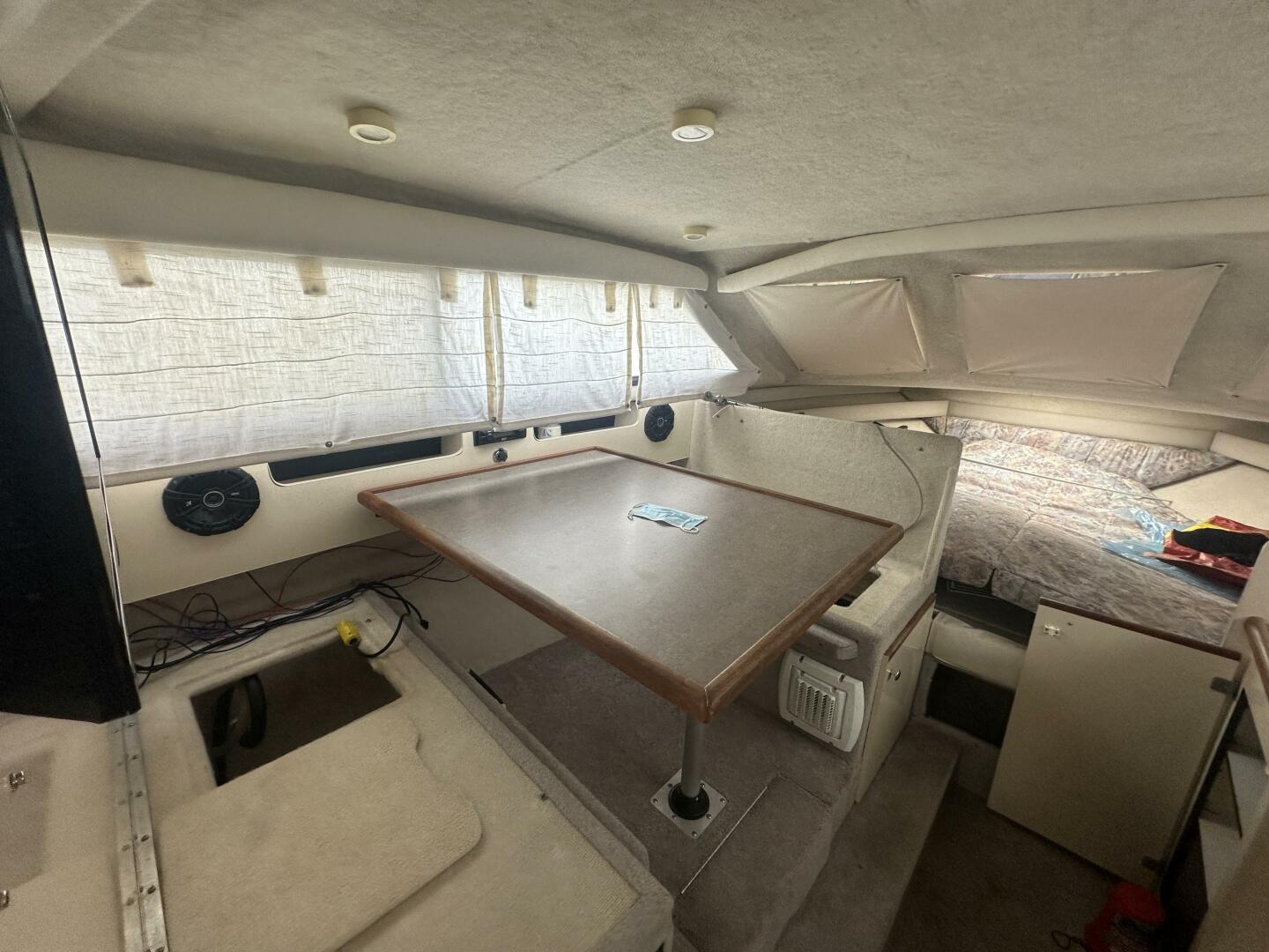 28ft Bayliner Yacht For Sale