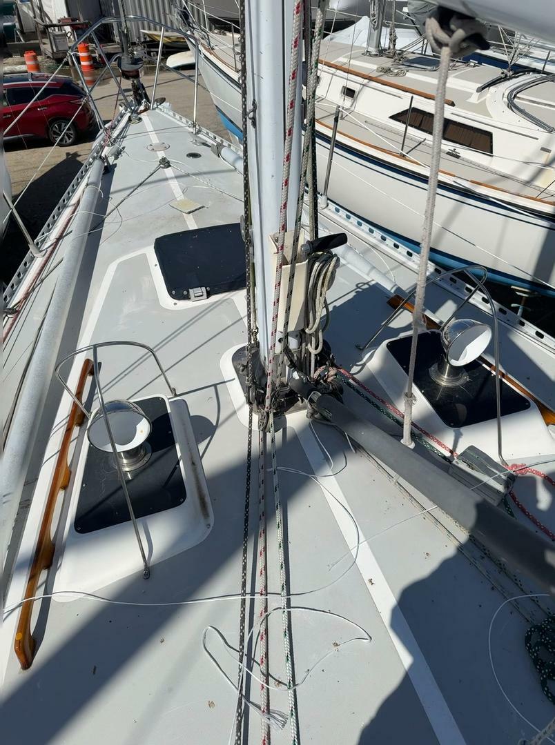 40ft J Boats Yacht For Sale