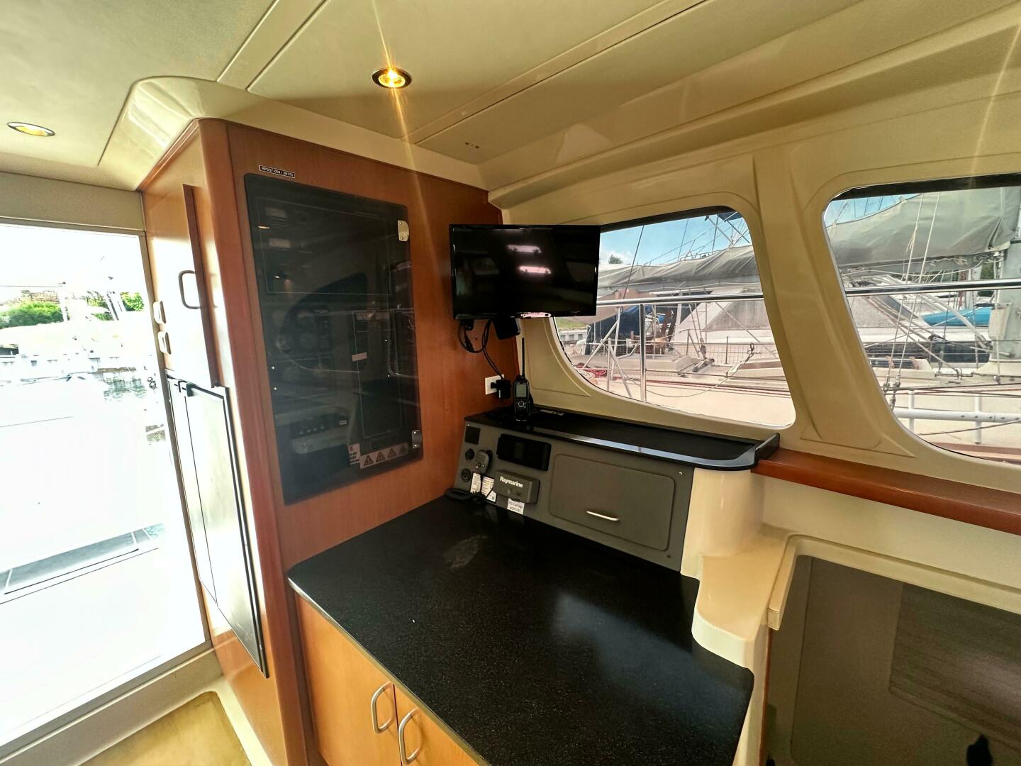 37ft Leopard Yacht For Sale