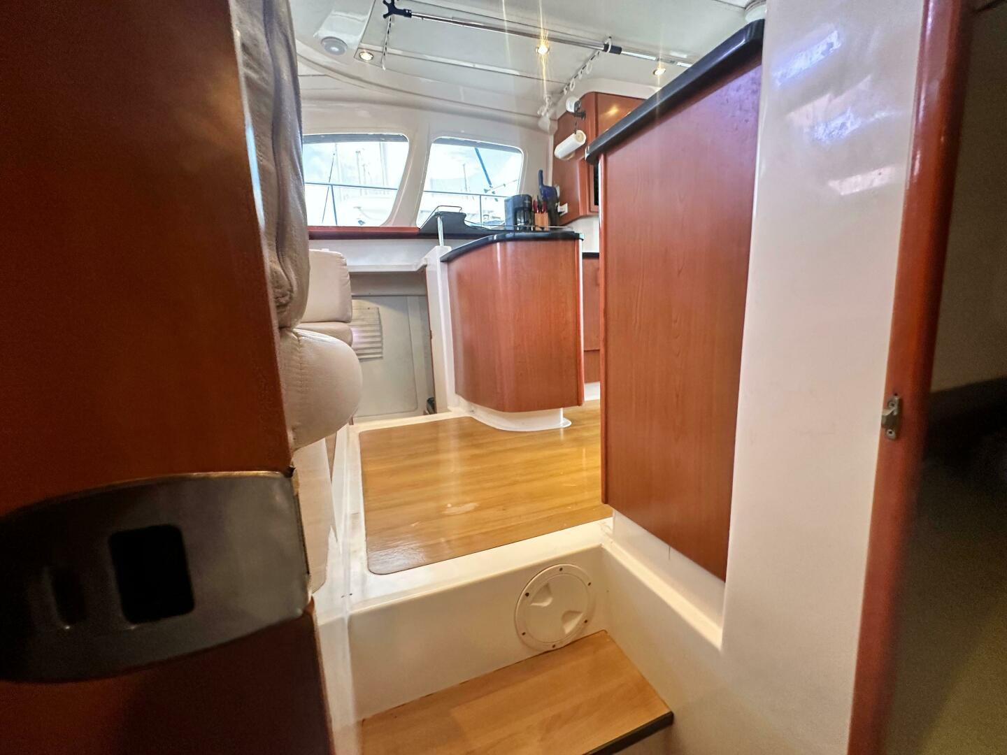 37ft Leopard Yacht For Sale