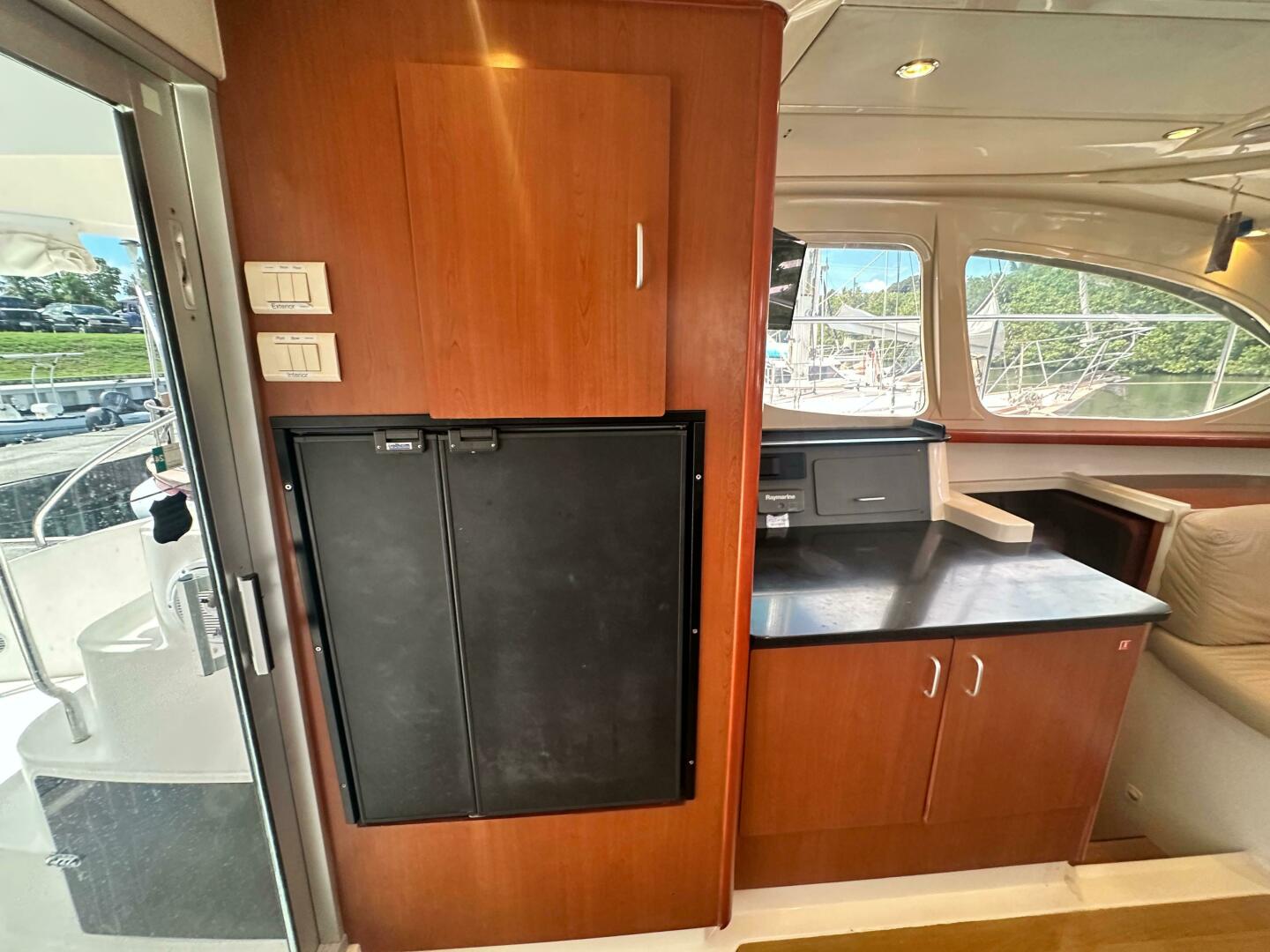 37ft Leopard Yacht For Sale
