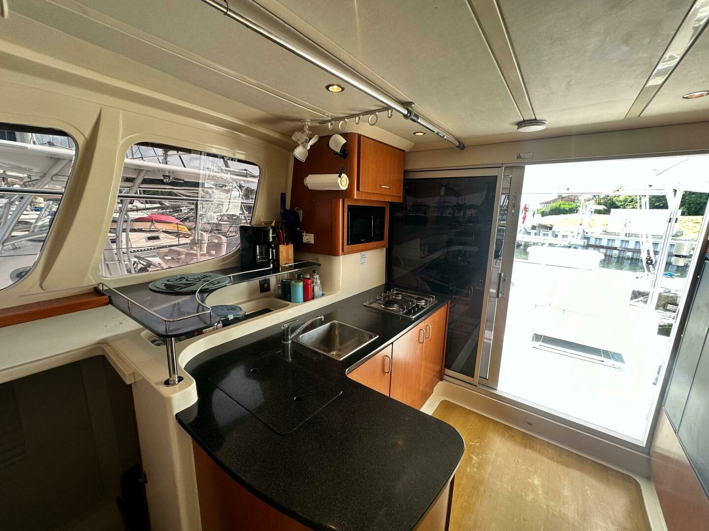 37ft Leopard Yacht For Sale