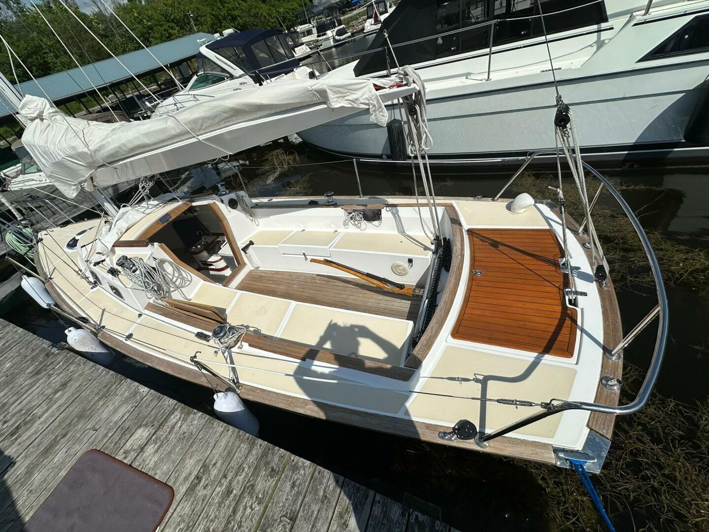 Firefly 26ft Tartan Yacht For Sale