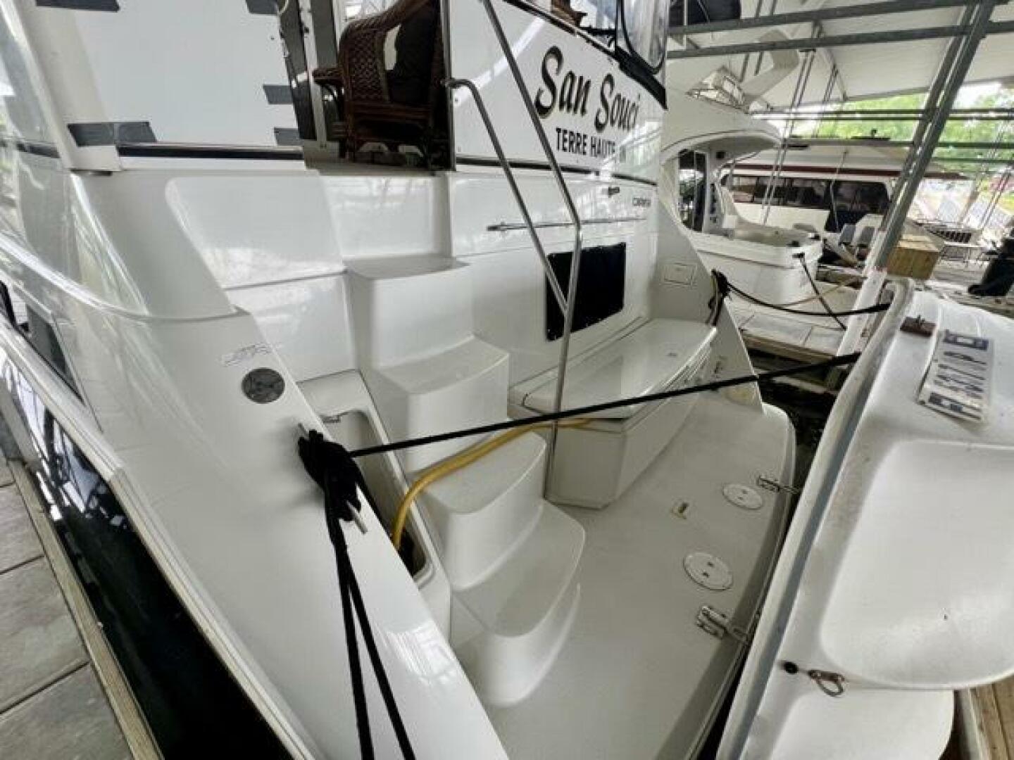 8 San Souci 1998 Carver 405  Stern View 1 Medium