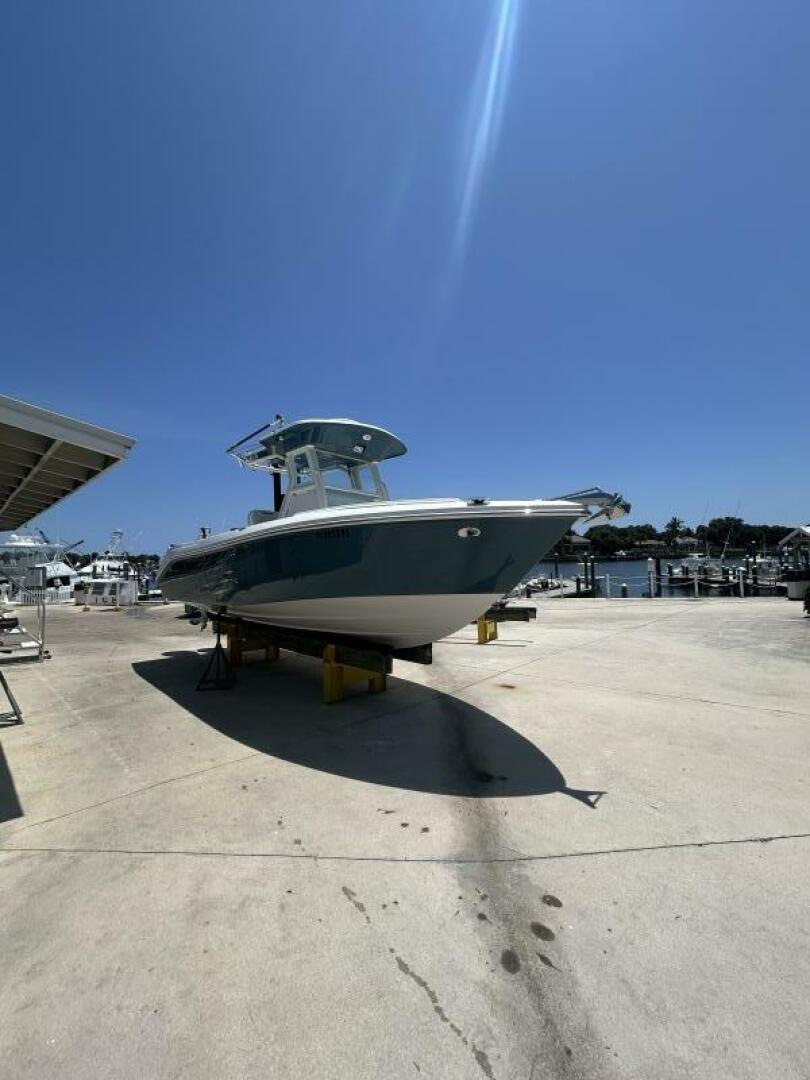 24ft Everglades Yacht For Sale