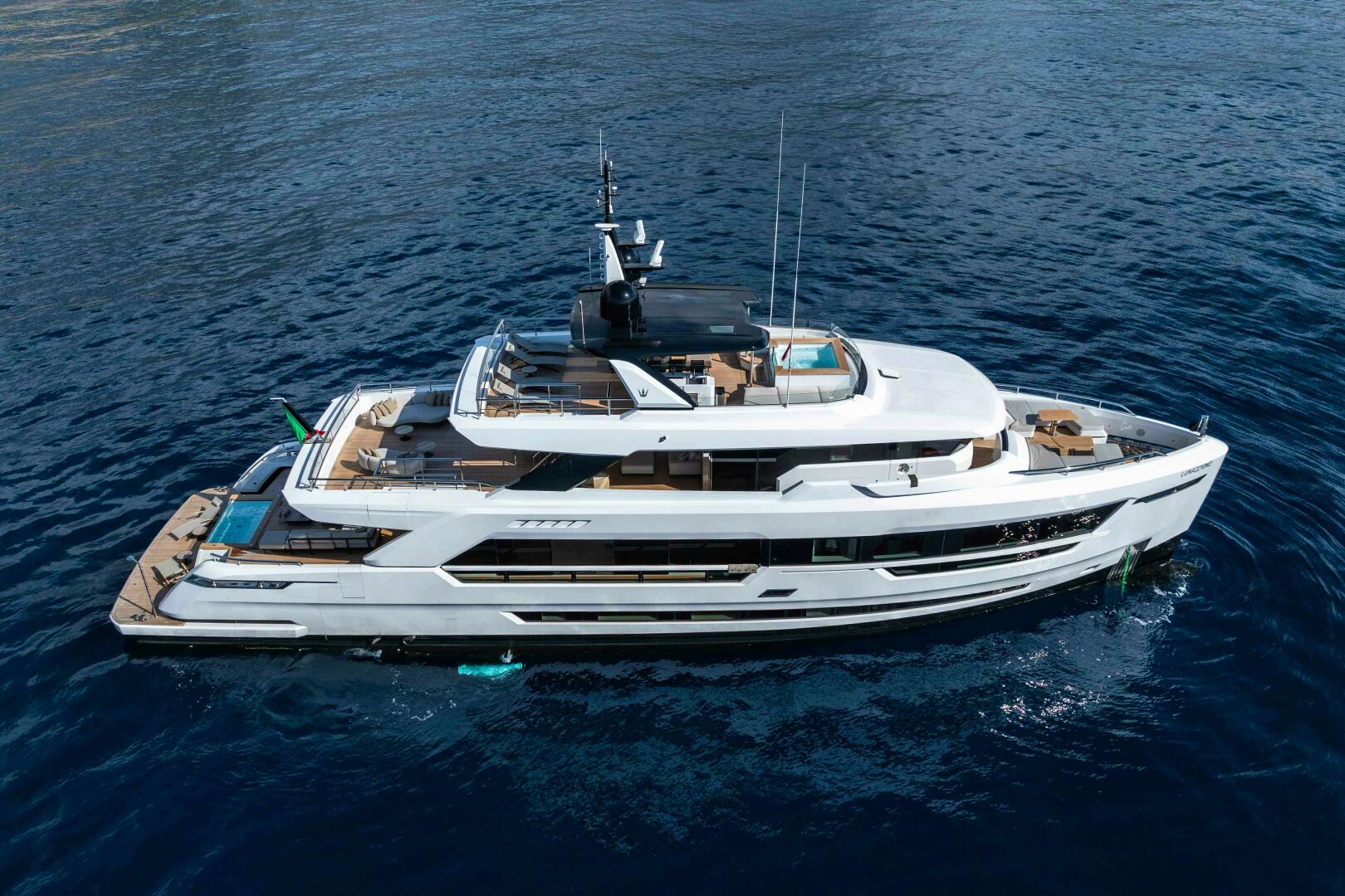 OCEAN KING DUCALE 120 118ft Ocean King Yacht For Sale