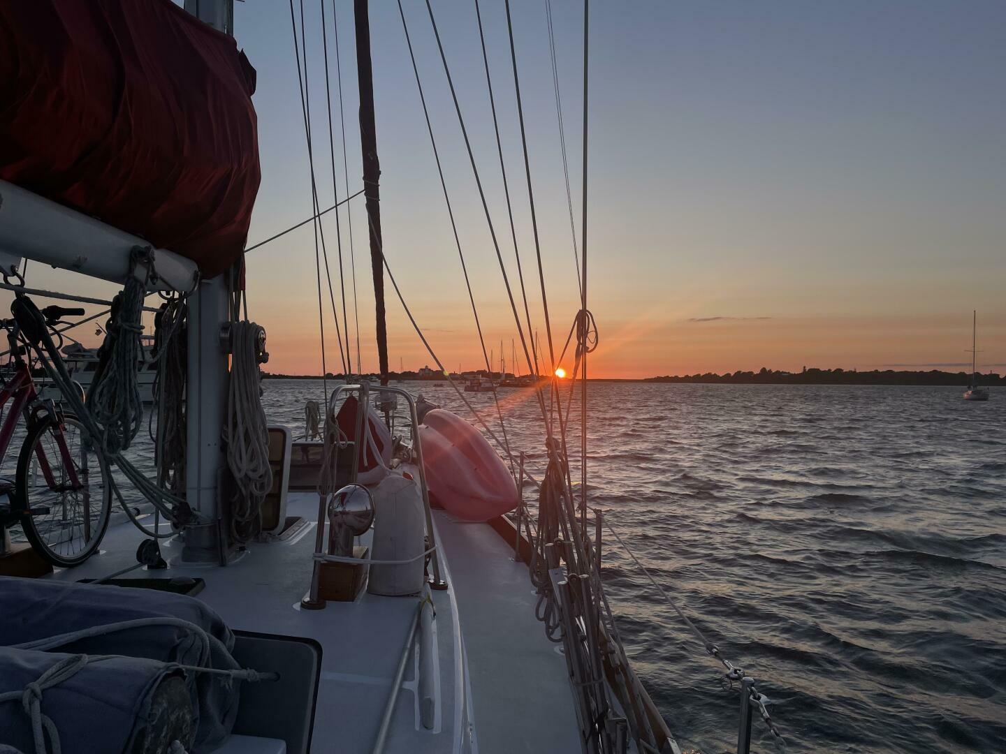 Bees Knees 45ft Creekmore Yacht For Sale