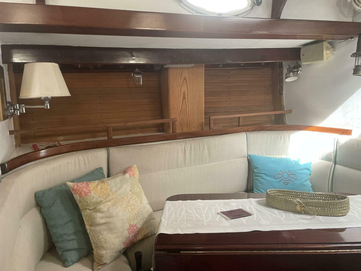 Bees Knees 45ft Creekmore Yacht For Sale