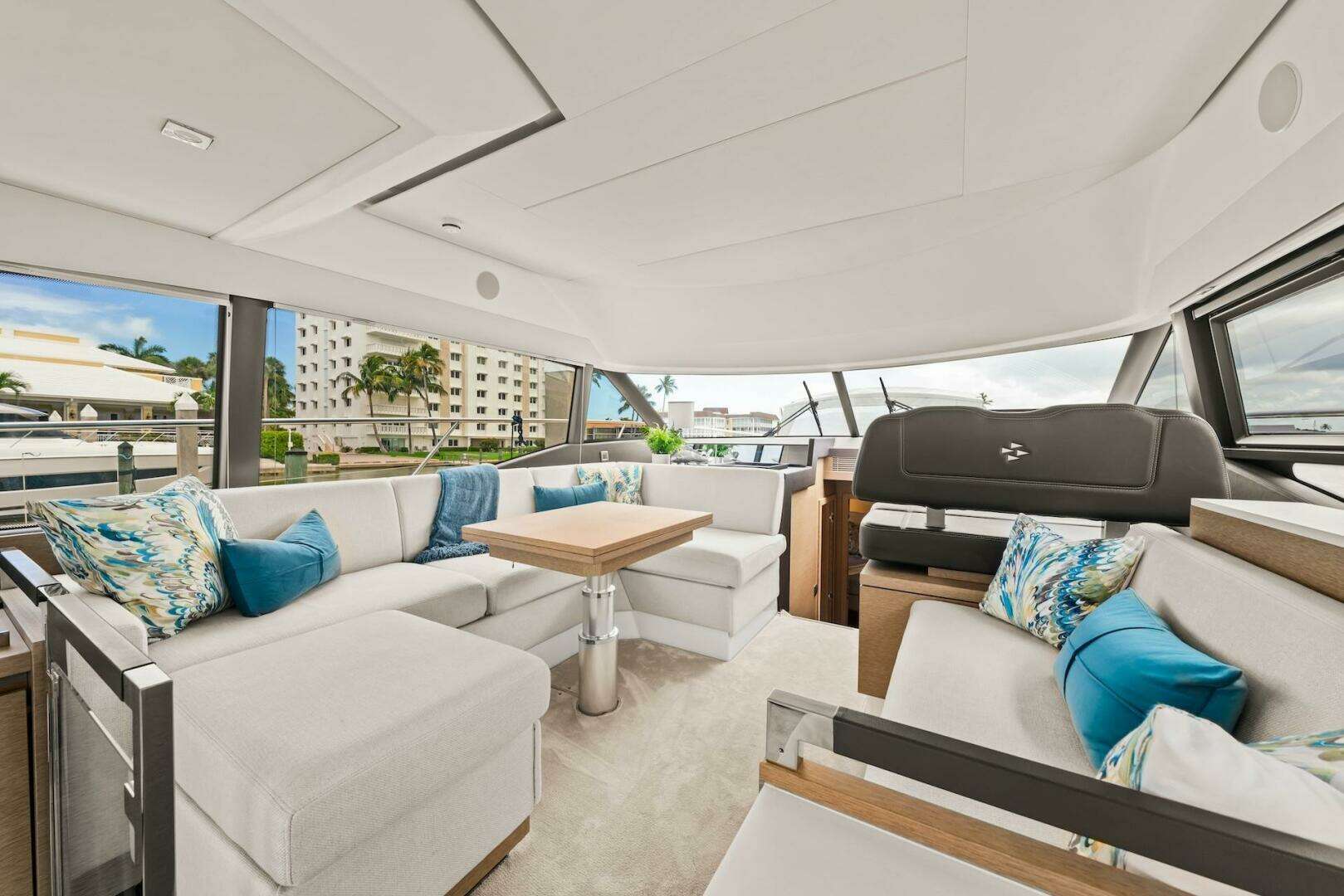 Prestige 460 Fly Yacht For Sale