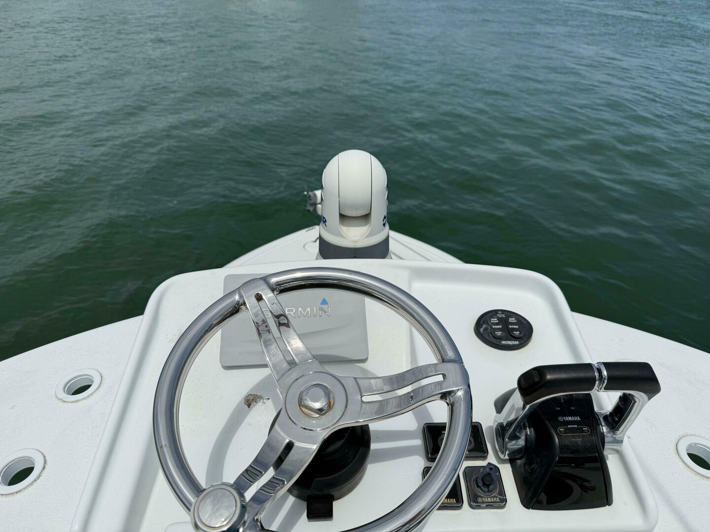 26ft Yellowfin Yacht For Sale