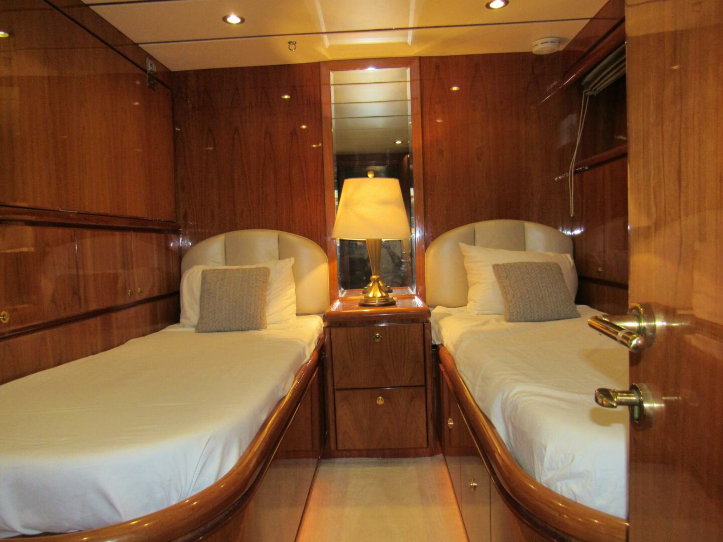 SANCTUARY 100ft Hargrave Yacht For Sale