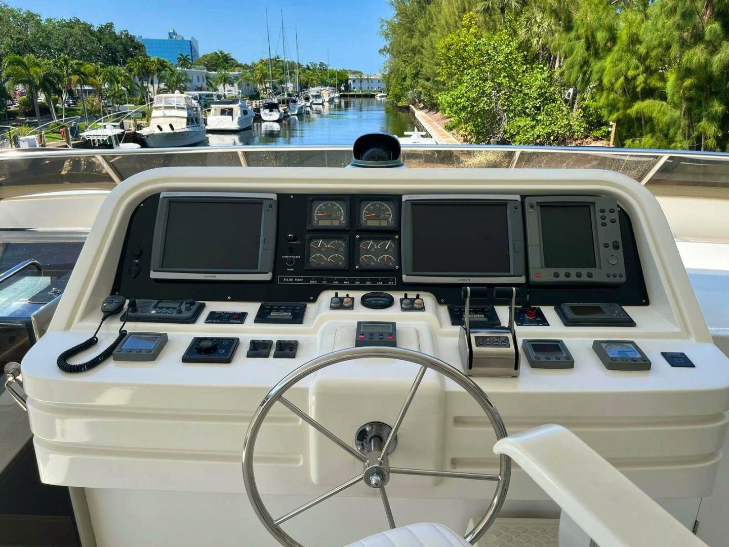 SANCTUARY 100ft Hargrave Yacht For Sale